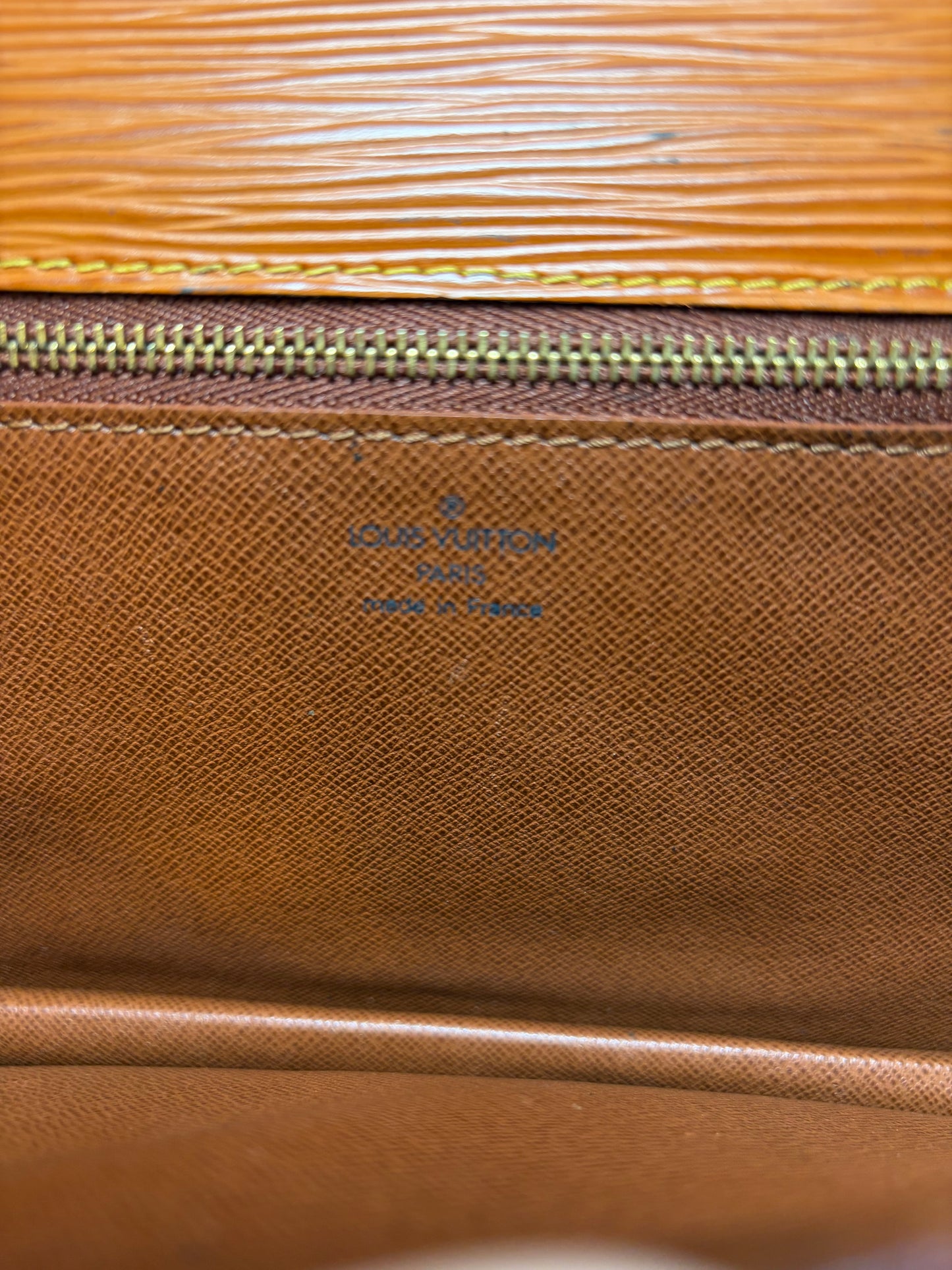 Louis Vuitton Pochette Sellier Draggone Clutch/Wristlet Cognac Epi Leather