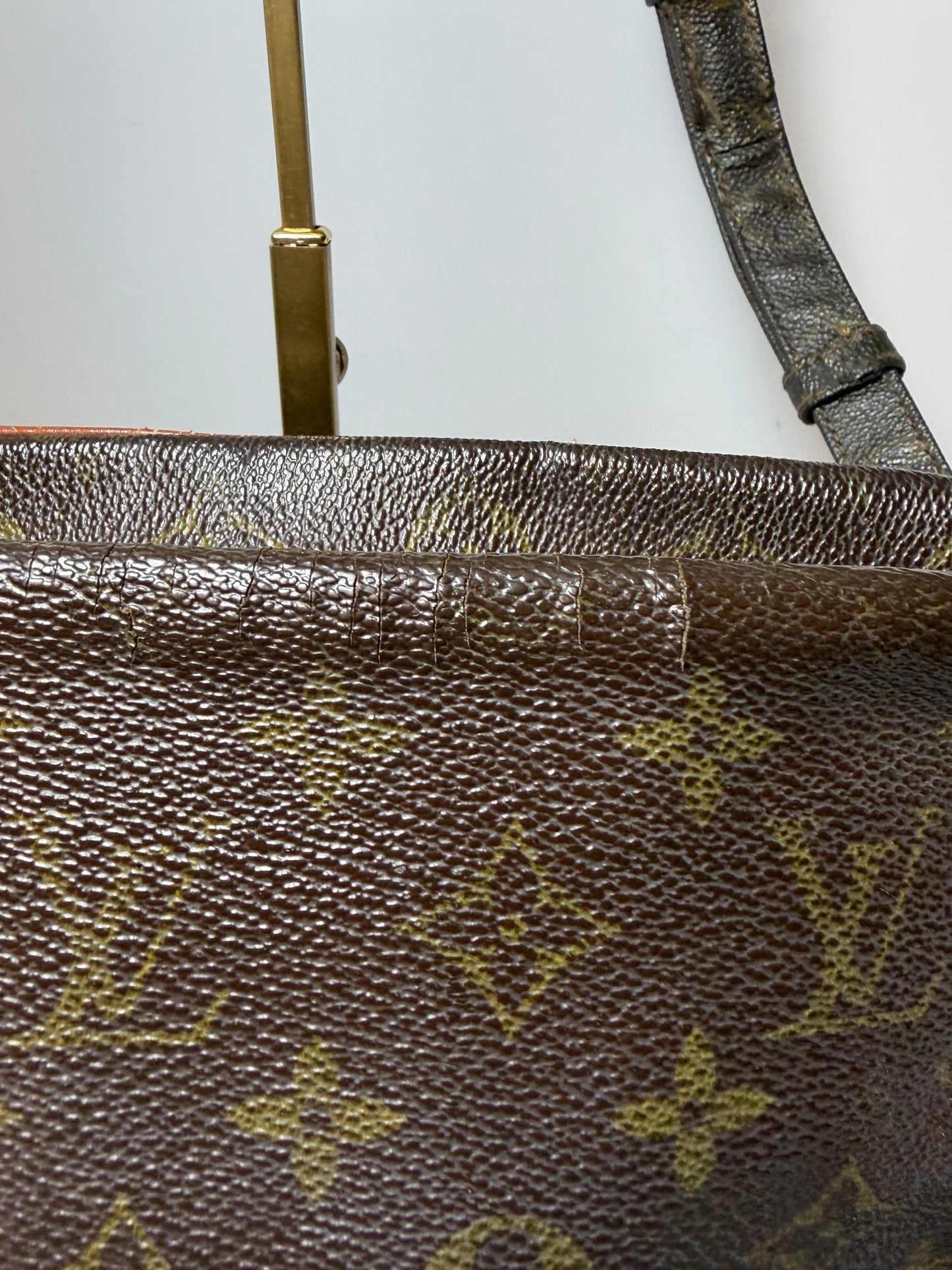 Louis Vuitton Marceau GM Messenger monogram shoulder bag- fair condition