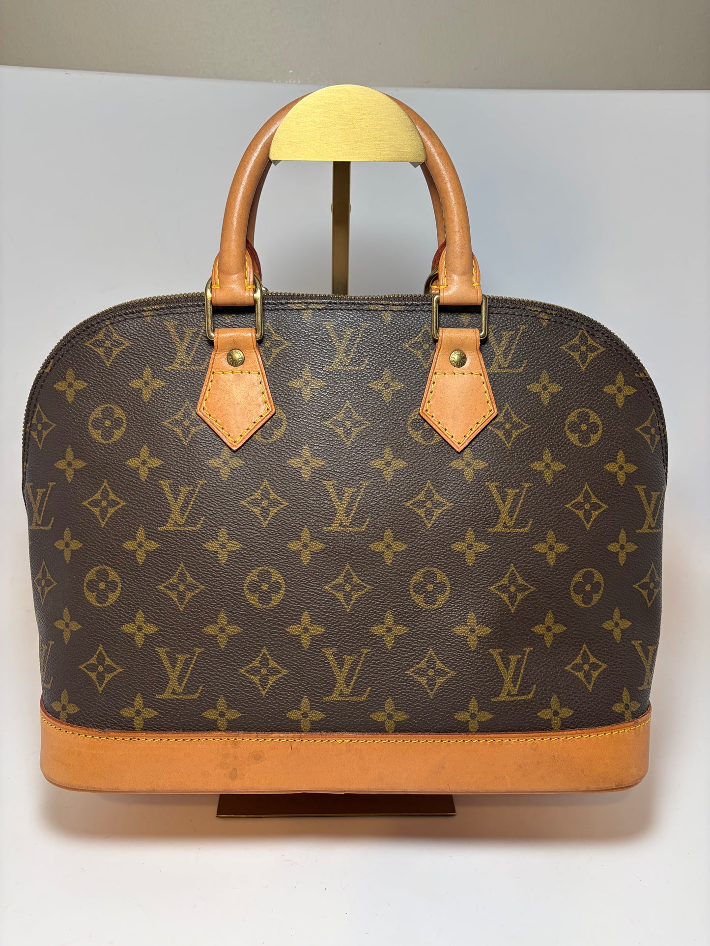 Louis Vuitton Alma PM Monogram