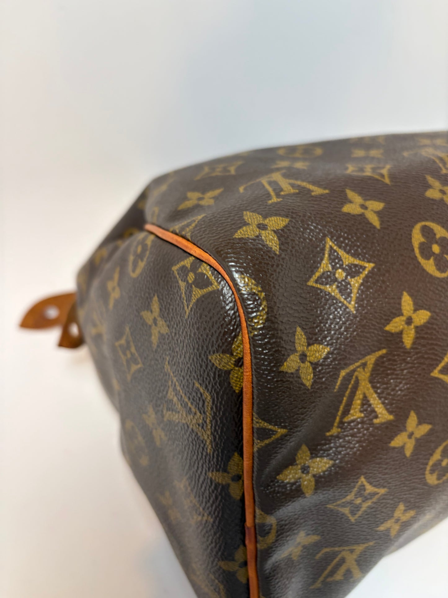 Louis Vuitton Speedy 30 Monogram, Made in France June 1993 w/Certificate of Authenticity