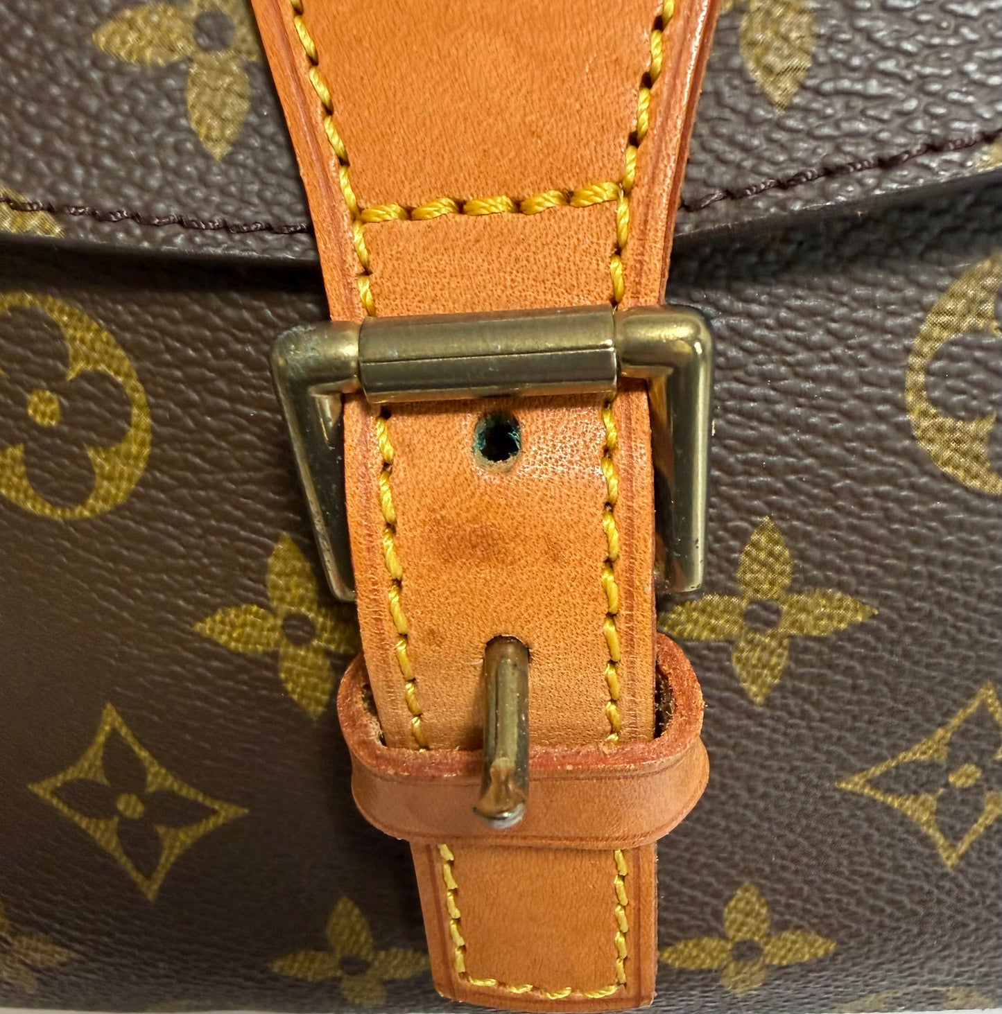 Louis Vuitton Jeune Fille MM Monogram Crossbody Vintage 1989