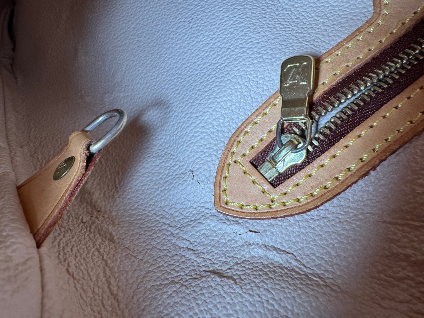Louis Vuitton Bucket GM Monogram Tote – Made in France September 2001