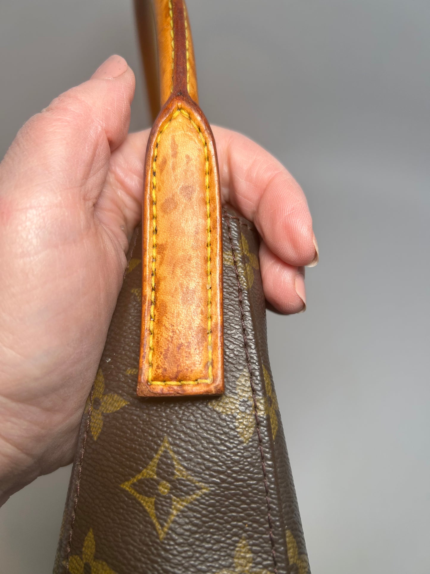 Louis Vuitton Looping GM Monogram Shoulder Bag