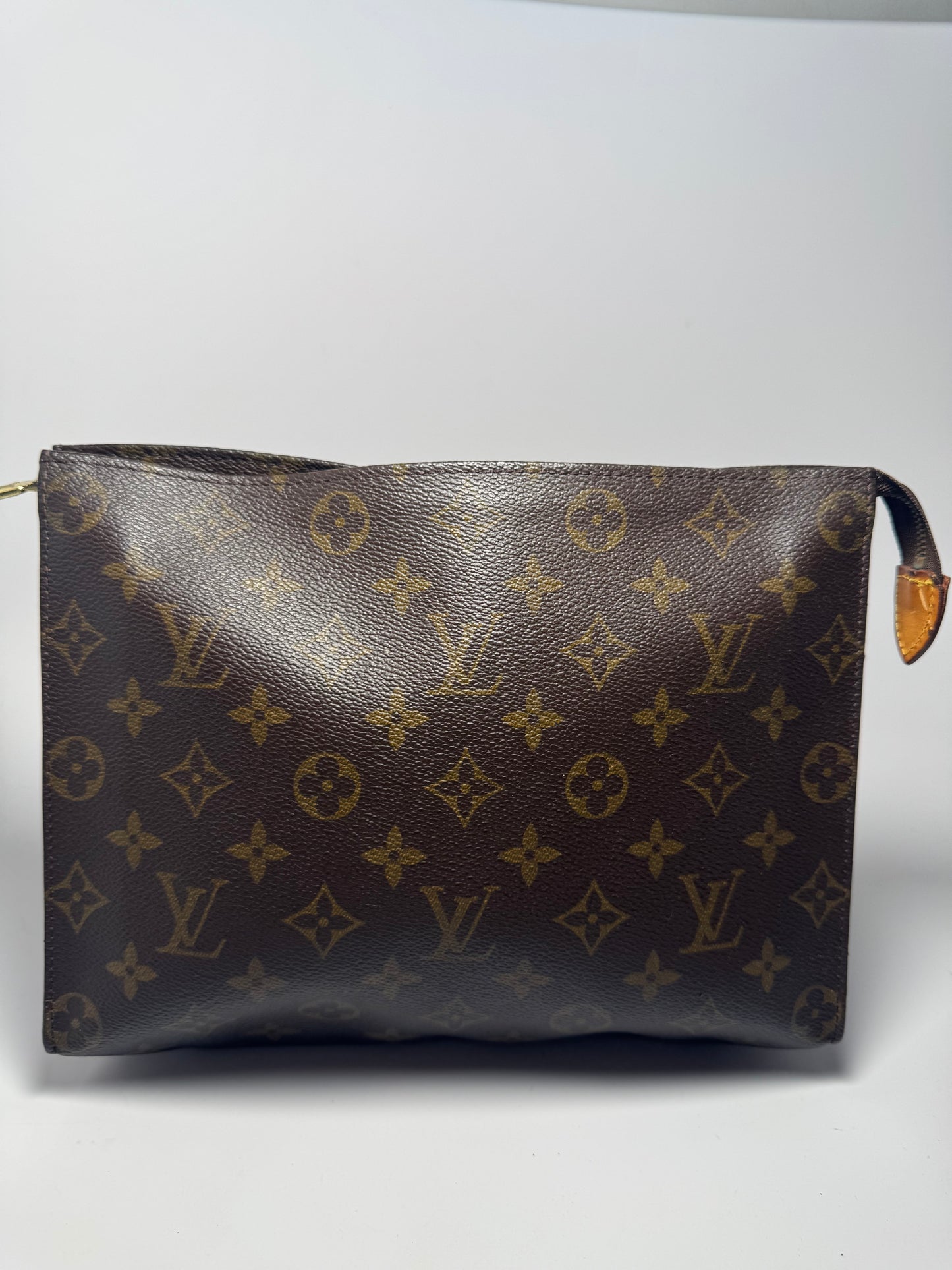 Louis Vuitton Toiletry/Toilette 26 Pouch Monogram Made in France