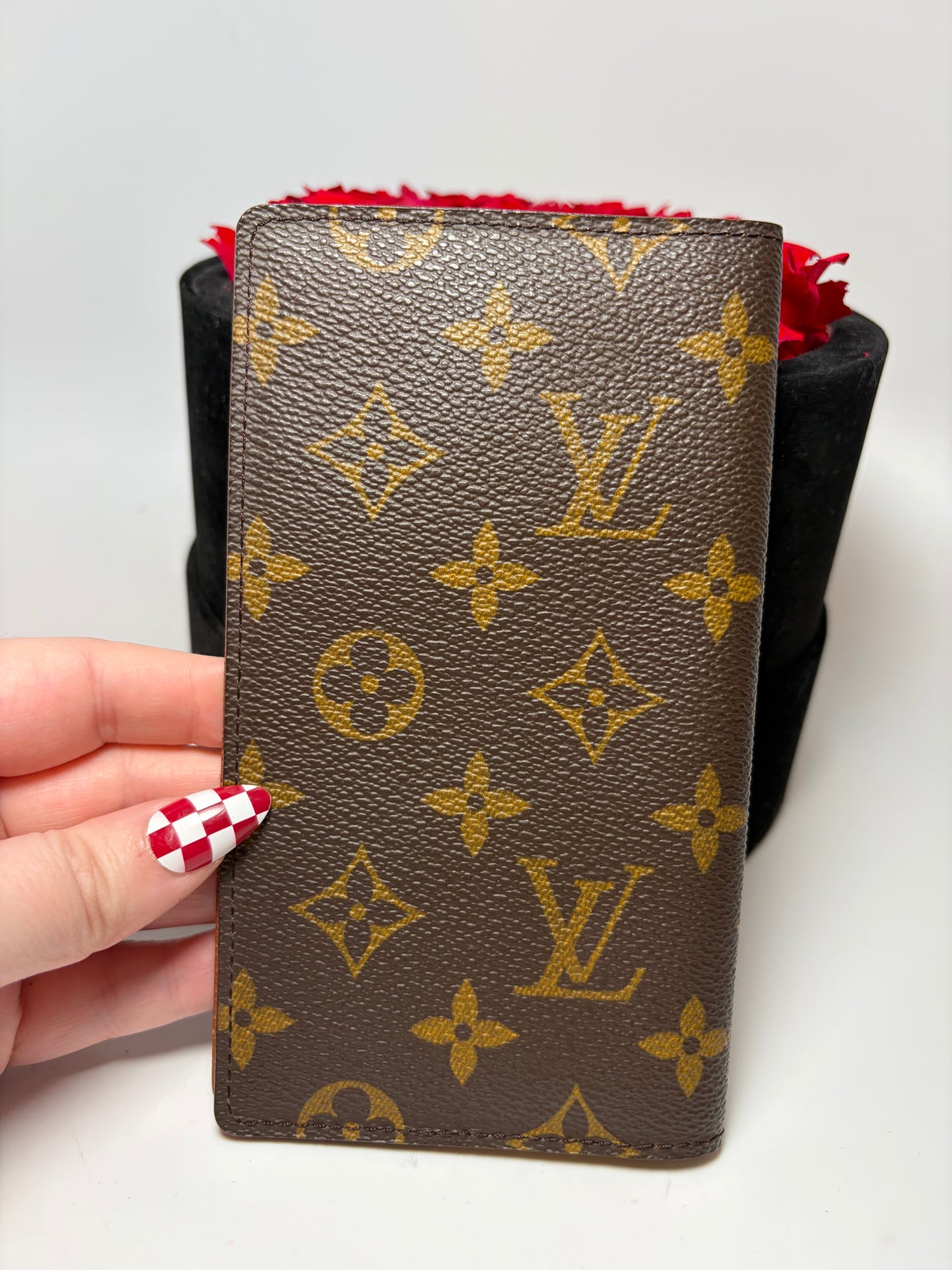 Louis Vuitton Slim Monogram Wallet/Checkbook Cover/Passport Holder