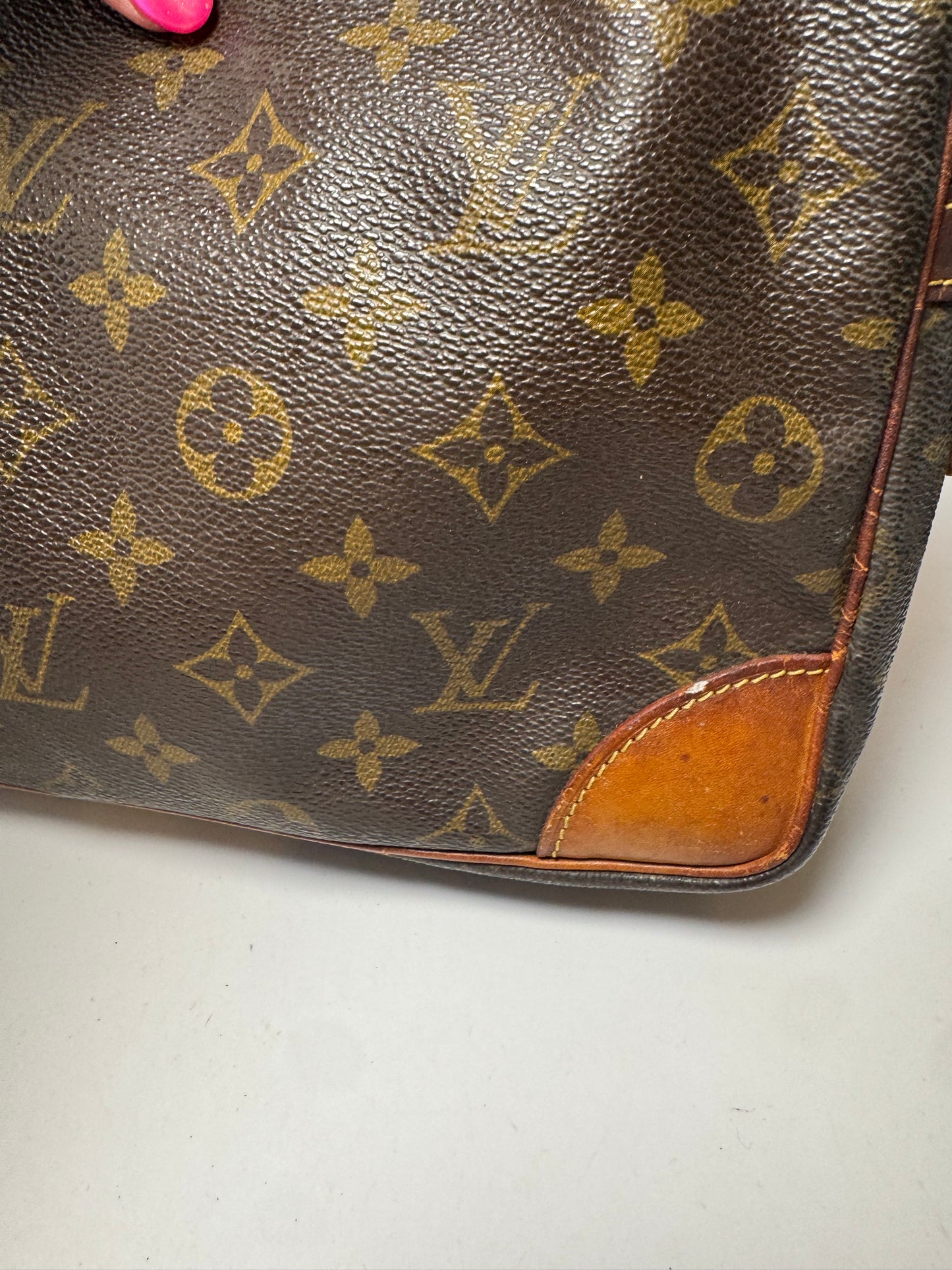 Louis Vuitton Compiegne 28 Pouch Monogram Toiletry Bag