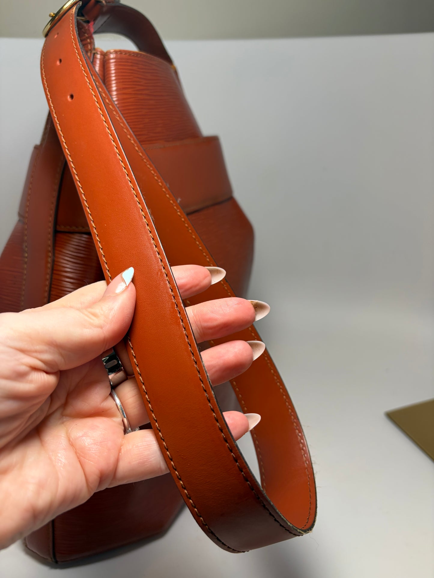 Louis Vuitton Epi Leather Sac Saint Paul GM Shoulder Bag Rouille
