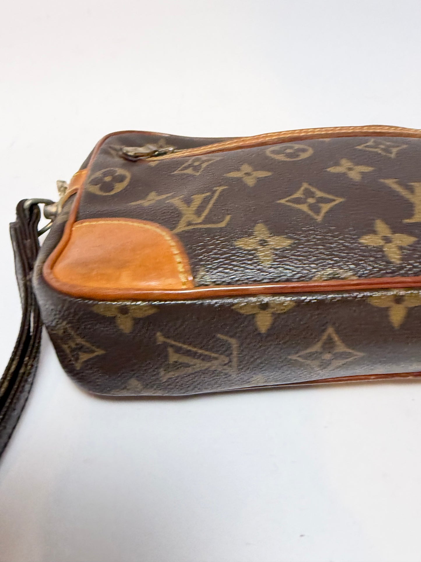 Louis Vuitton Marley Draggone Clutch/wristlet