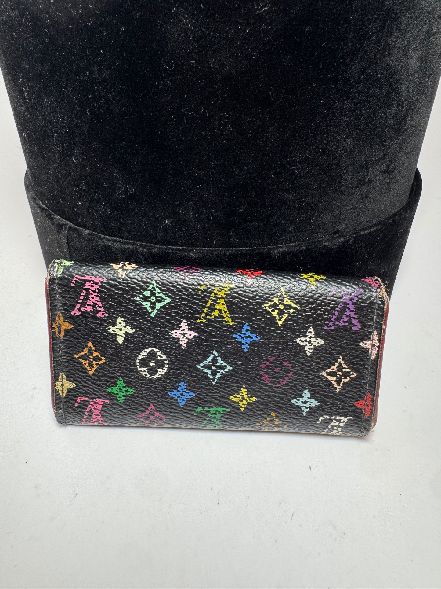Louis Vuitton Black Multicolor Murakami 4 Key Holder w/Lilac Purple Interior