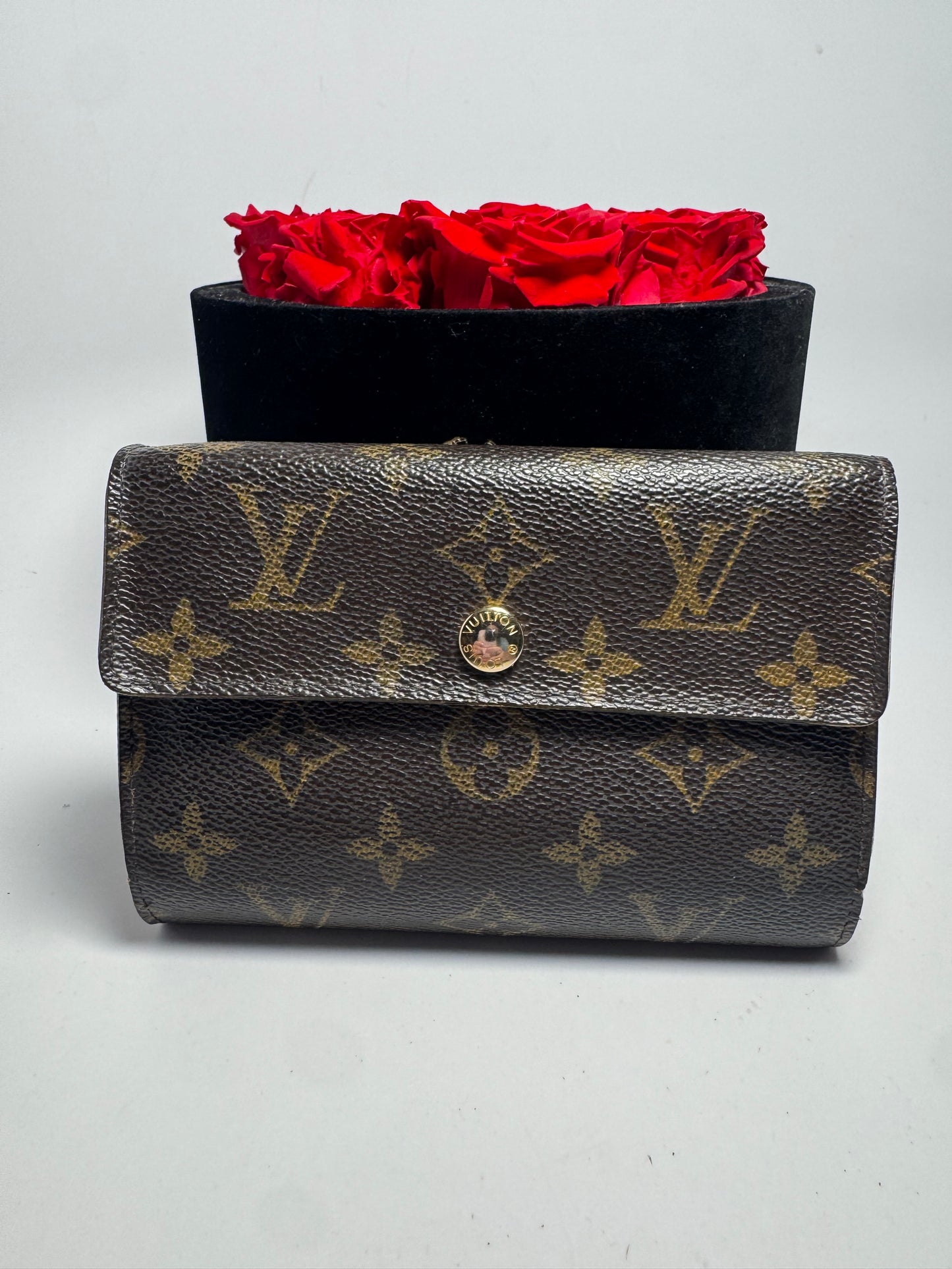 Louis Vuitton Alexandra Wallet Monogram Fair Condition Made in France 2007