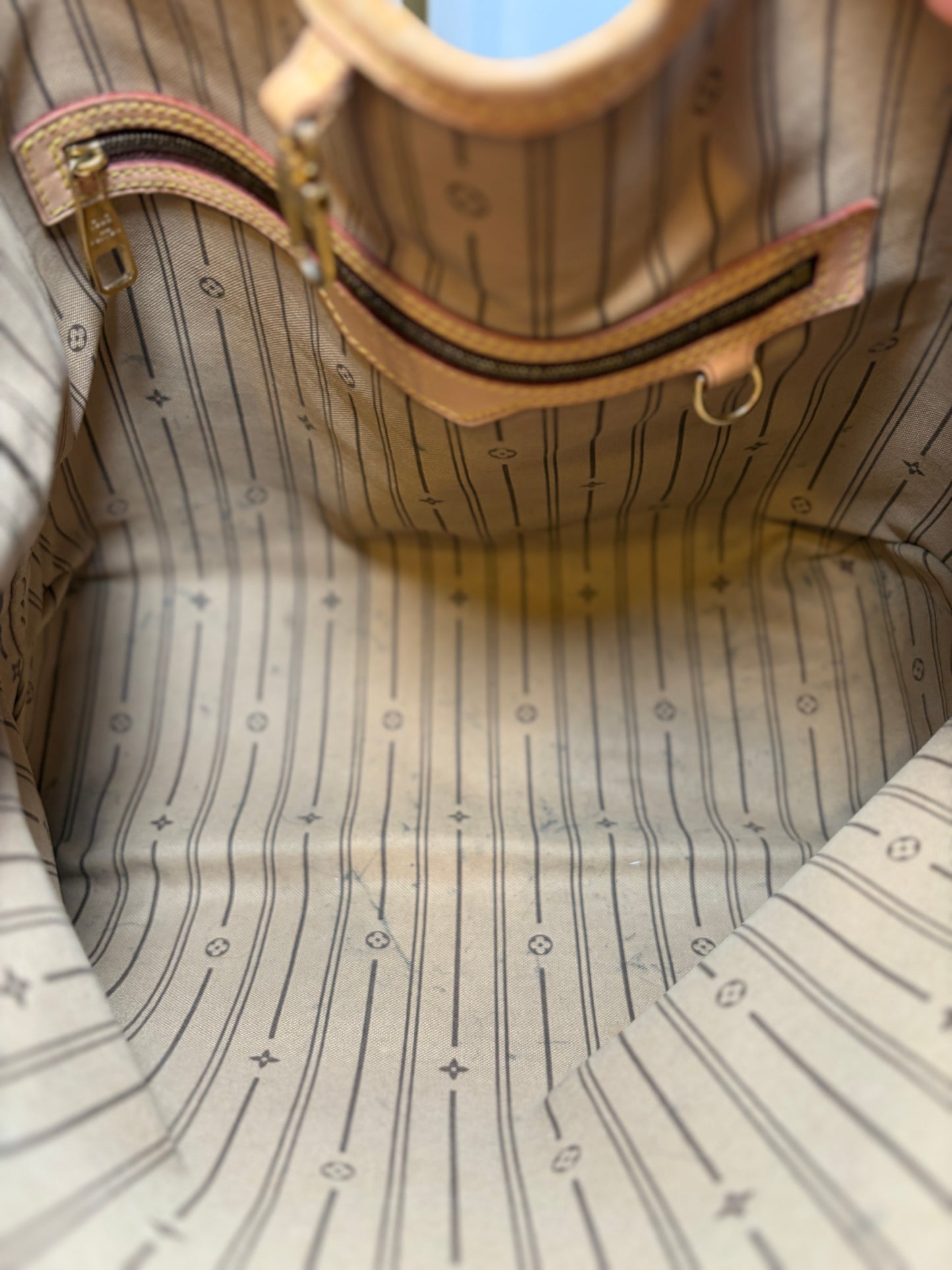 Louis Vuitton Delightful PM Monogram Shoulder Bag w/Certificate of Authenticity