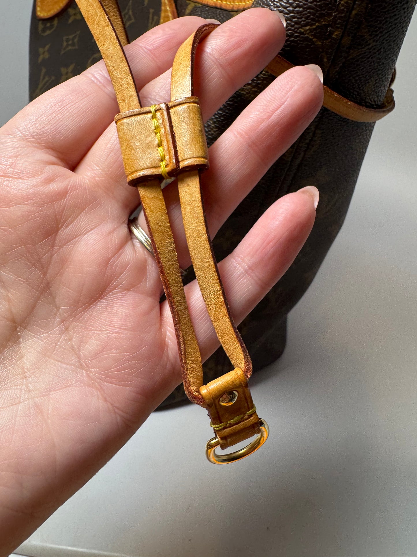Louis Vuitton Neverfull MM Monogram Tote