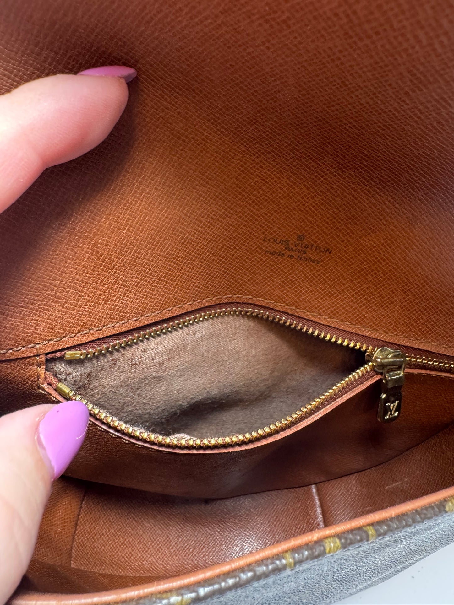 Louis Vuitton Chantilly PM in Monogram Crossbody