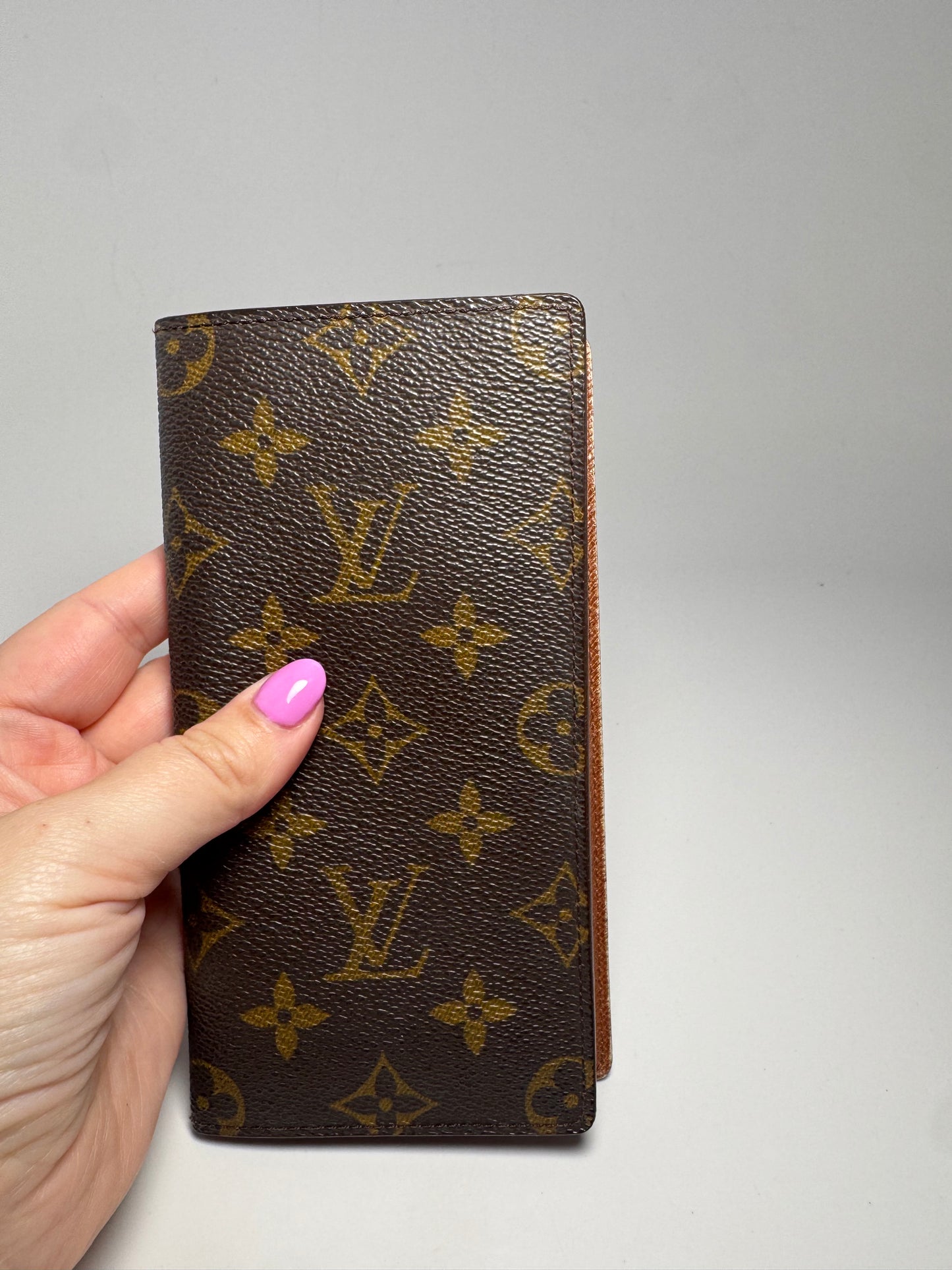 Louis Vuitton Monogram Checkbook Cover/Passport Holder