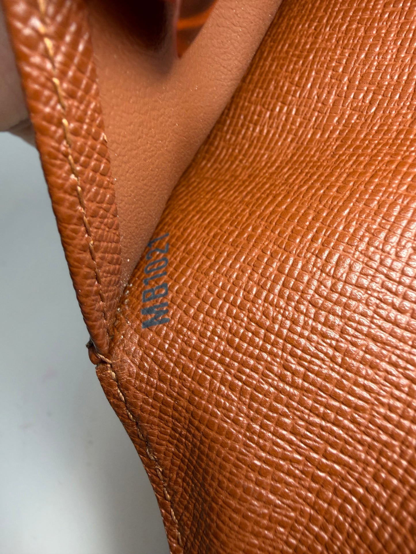 Louis Vuitton Monogram Porte Tressor International Wallet
