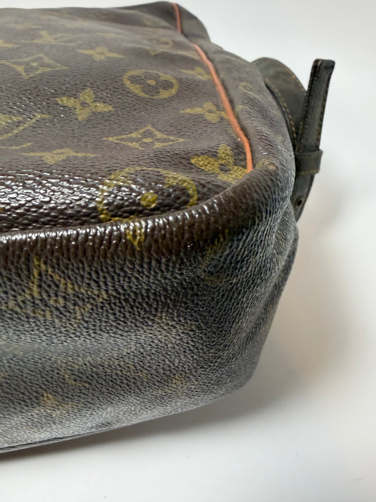 Louis Vuitton Marceau GM Messenger monogram shoulder bag- fair condition