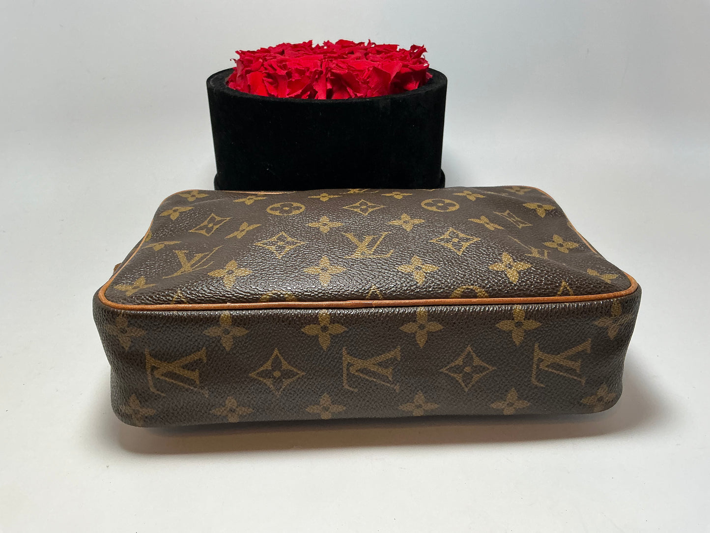 Louis Vuitton Compeigne 23 Monogram Pouch/Toiletry Bag
