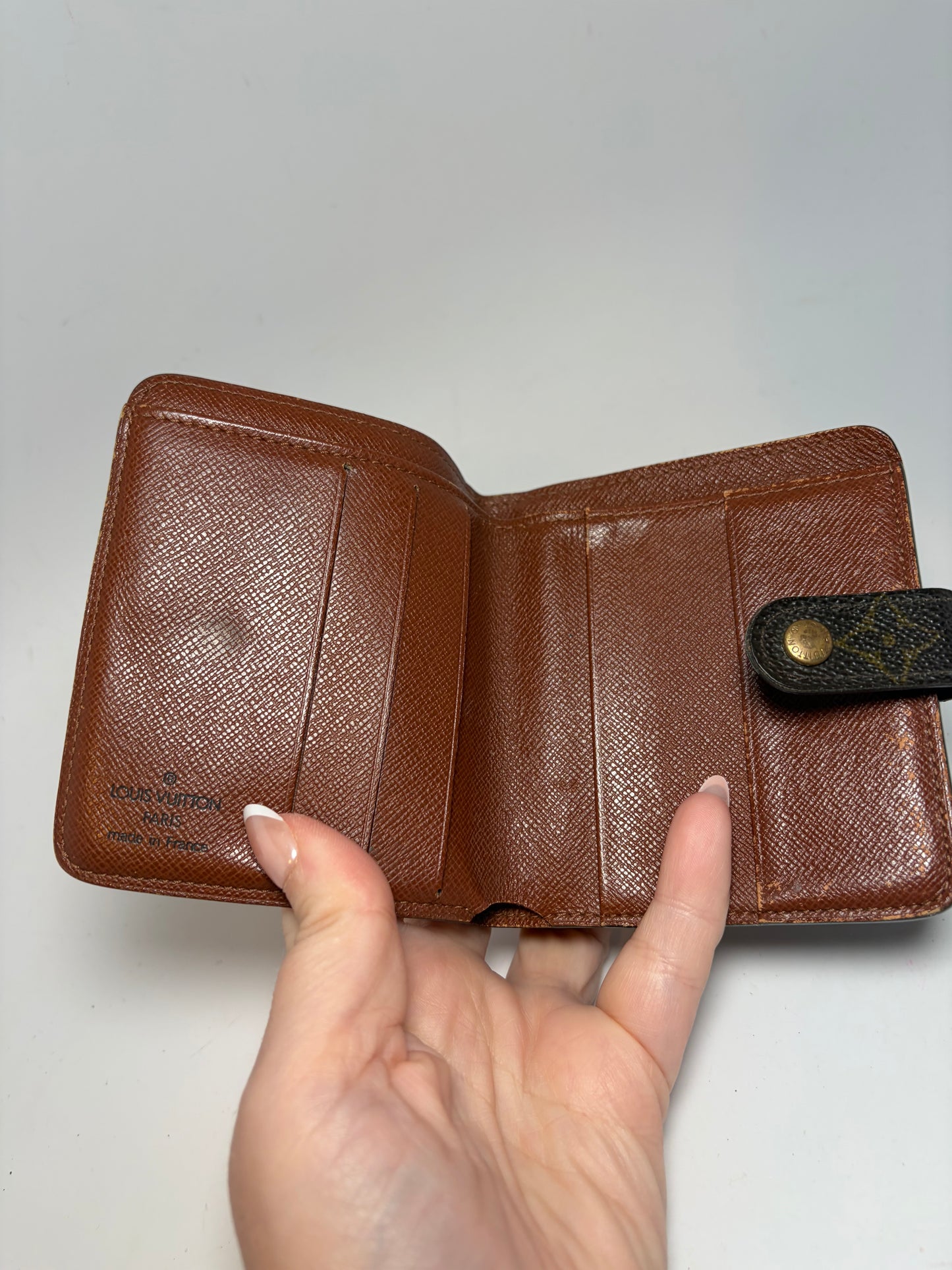 Louis Vuitton Zippy Monogram Compact Wallet
