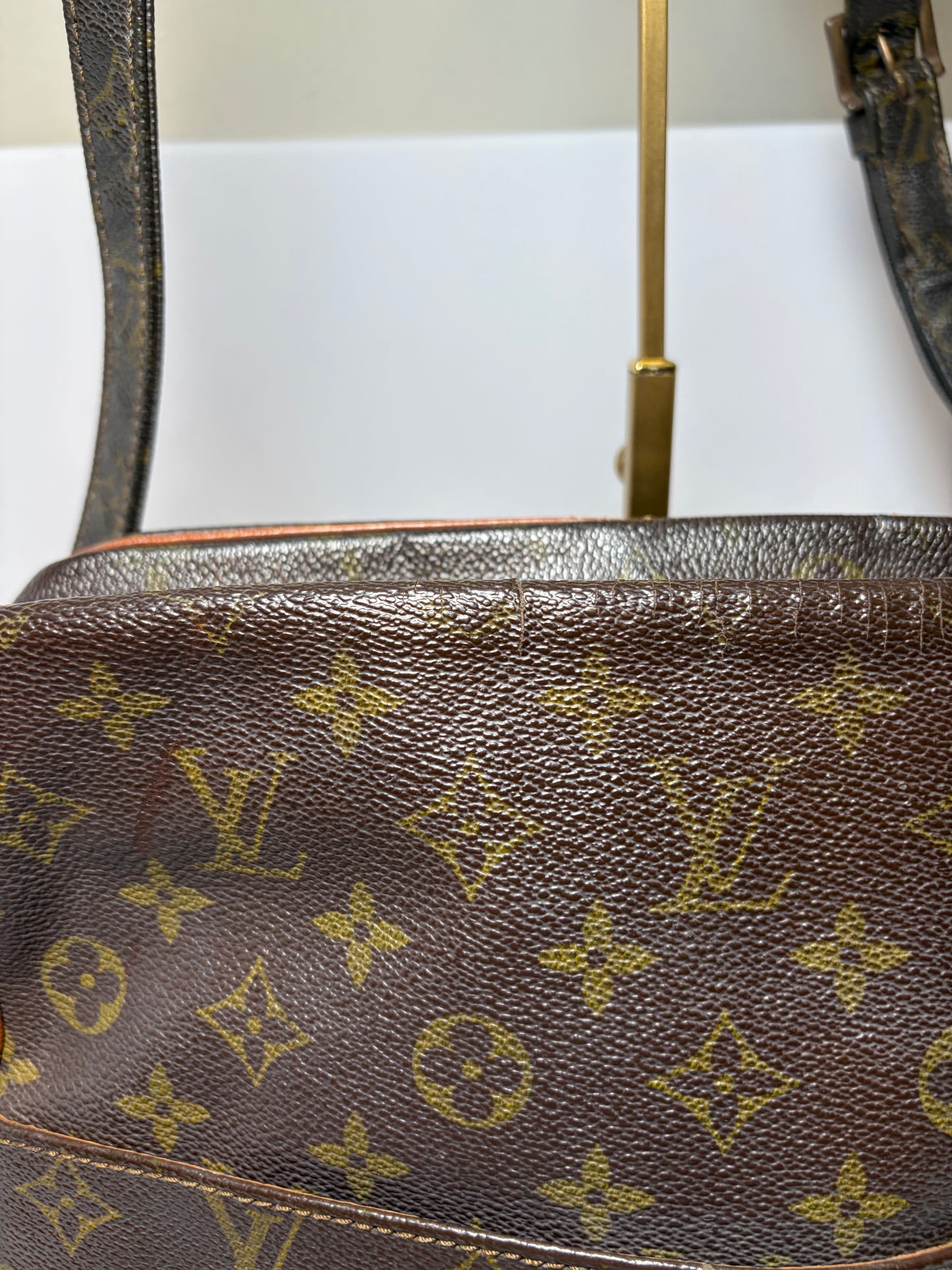 Louis Vuitton Marceau GM Messenger monogram shoulder bag- fair condition