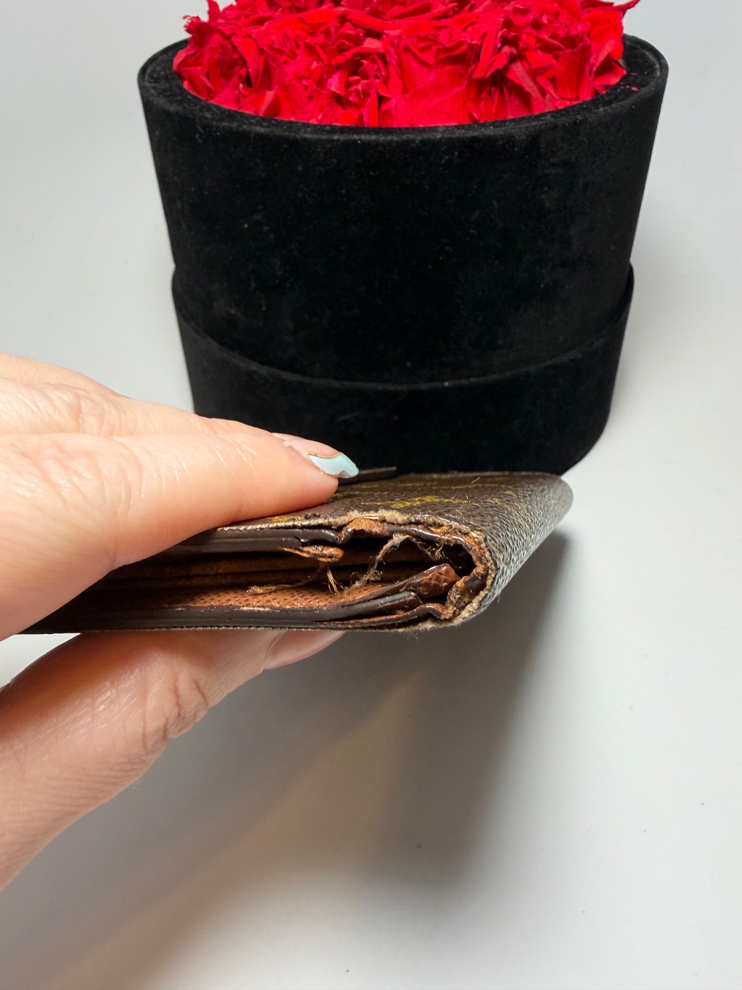 Louis Vuitton Porte Tressor Etui Papier Monogram Trifold Wallet