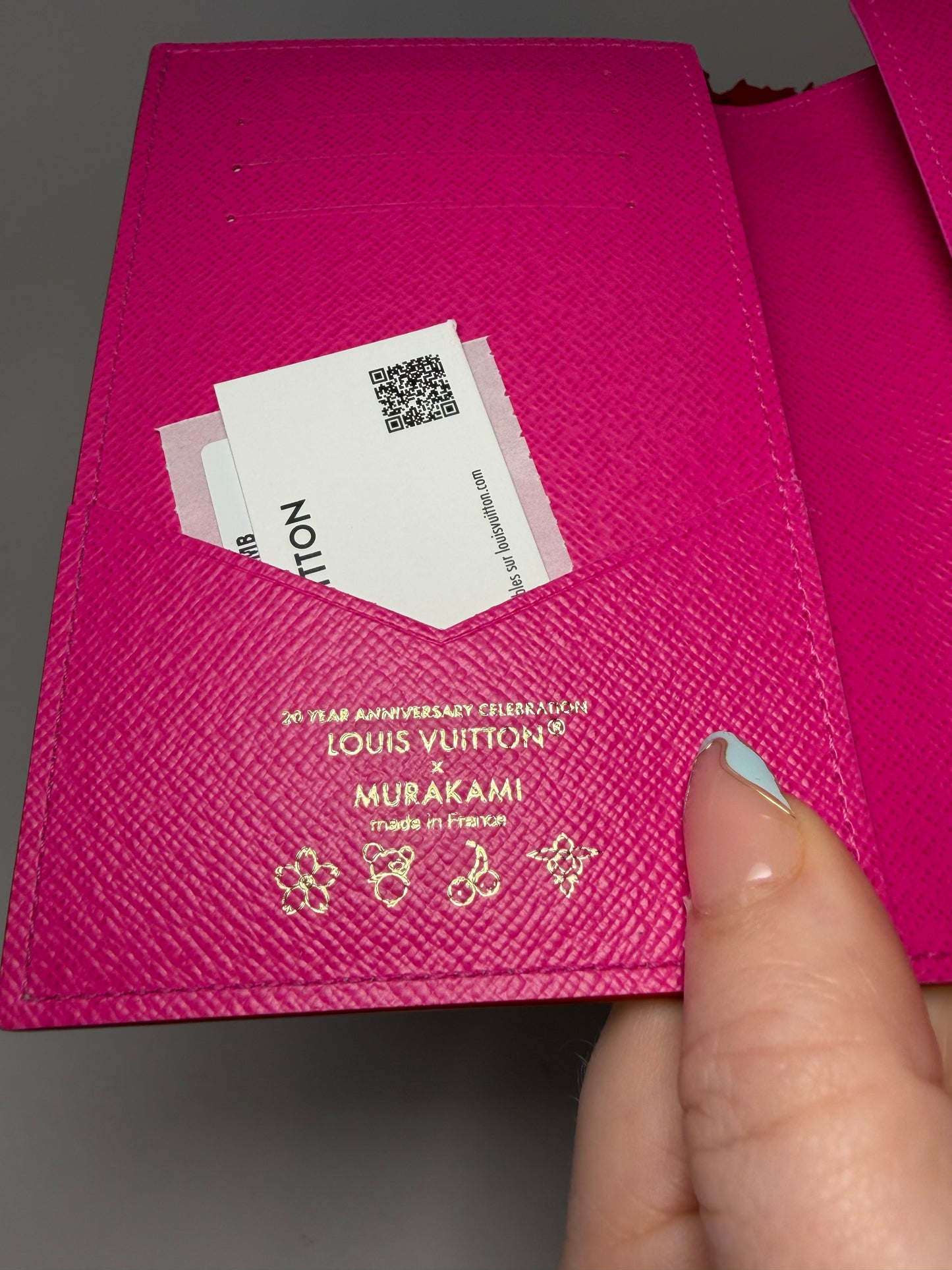 Louis Vuitton LV x TM Passport Cover White Multicolor w/Hot Pink Interior, Made in France NWT