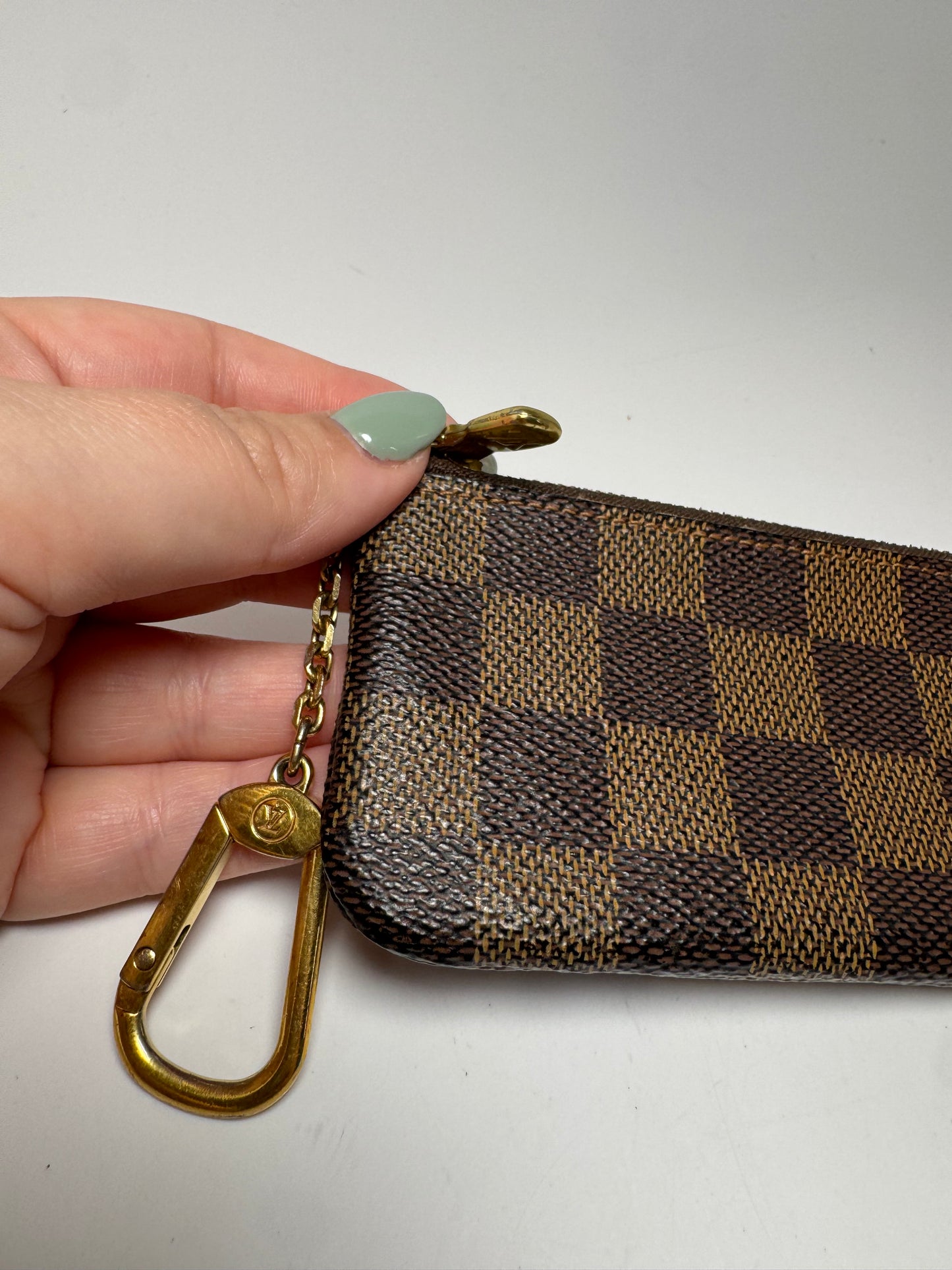 Louis Vuitton Key Cles/Key Pouch Damier Ebene