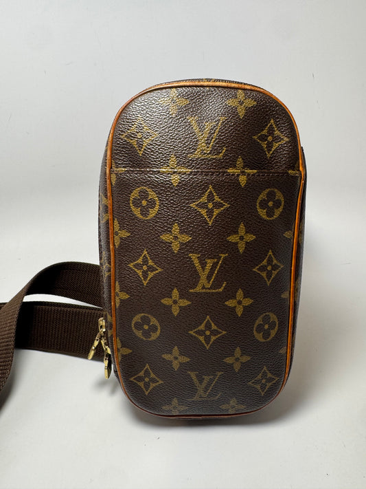 Louis Vuitton Pochette Gange Monogram Bum Bag/Sling Bag