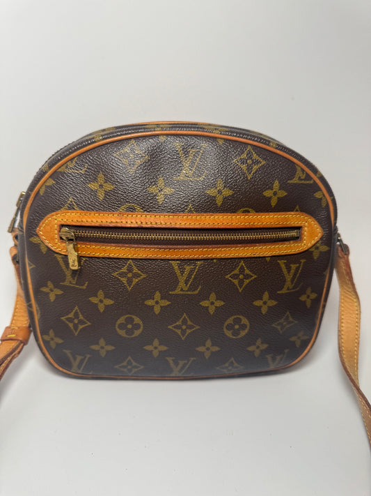 Louis Vuitton Senlis Monogram Bag- Pre Date Code