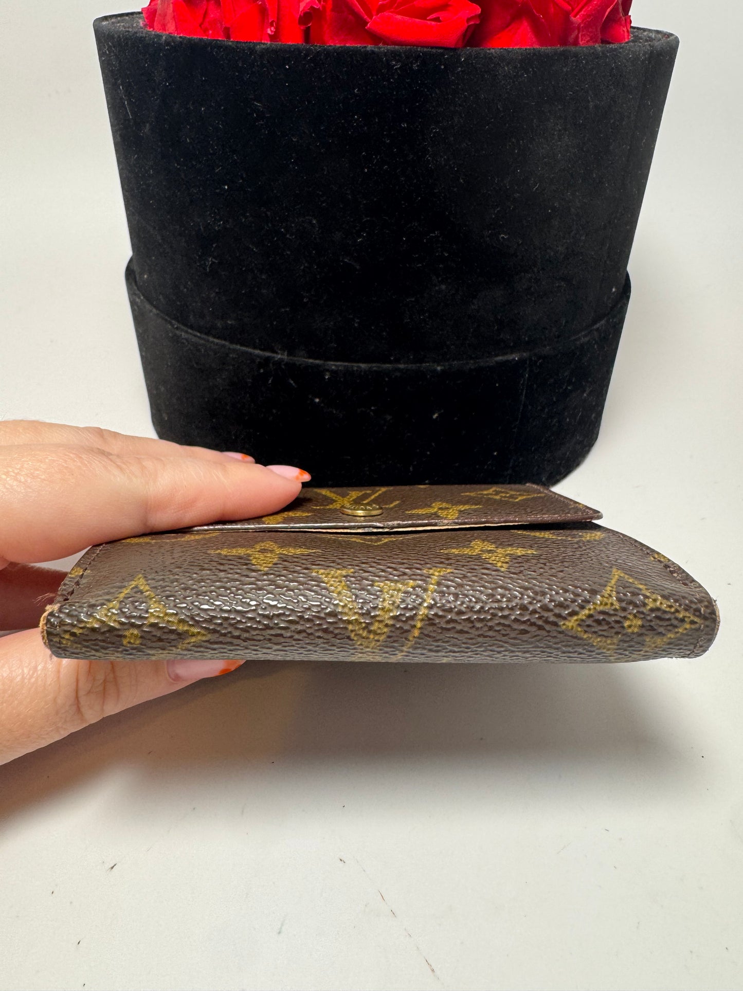 Louis Vuitton Elise Monogram Wallet - Fair Condition