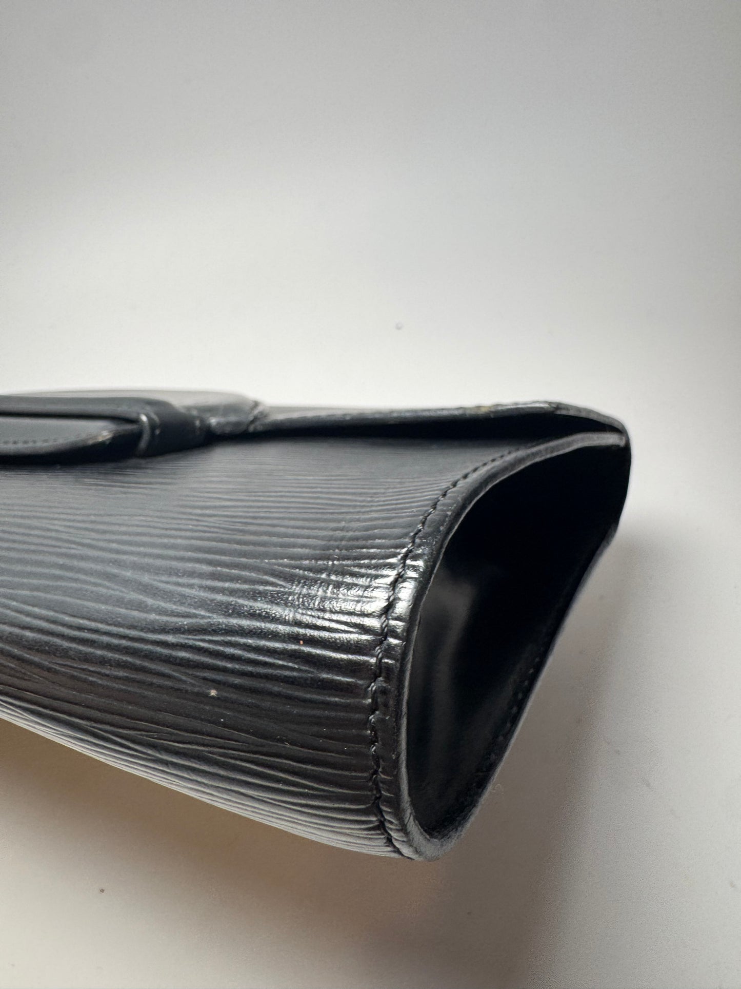 Louis Vuitton Chaillot Noir Black Epi Leather Clutch
