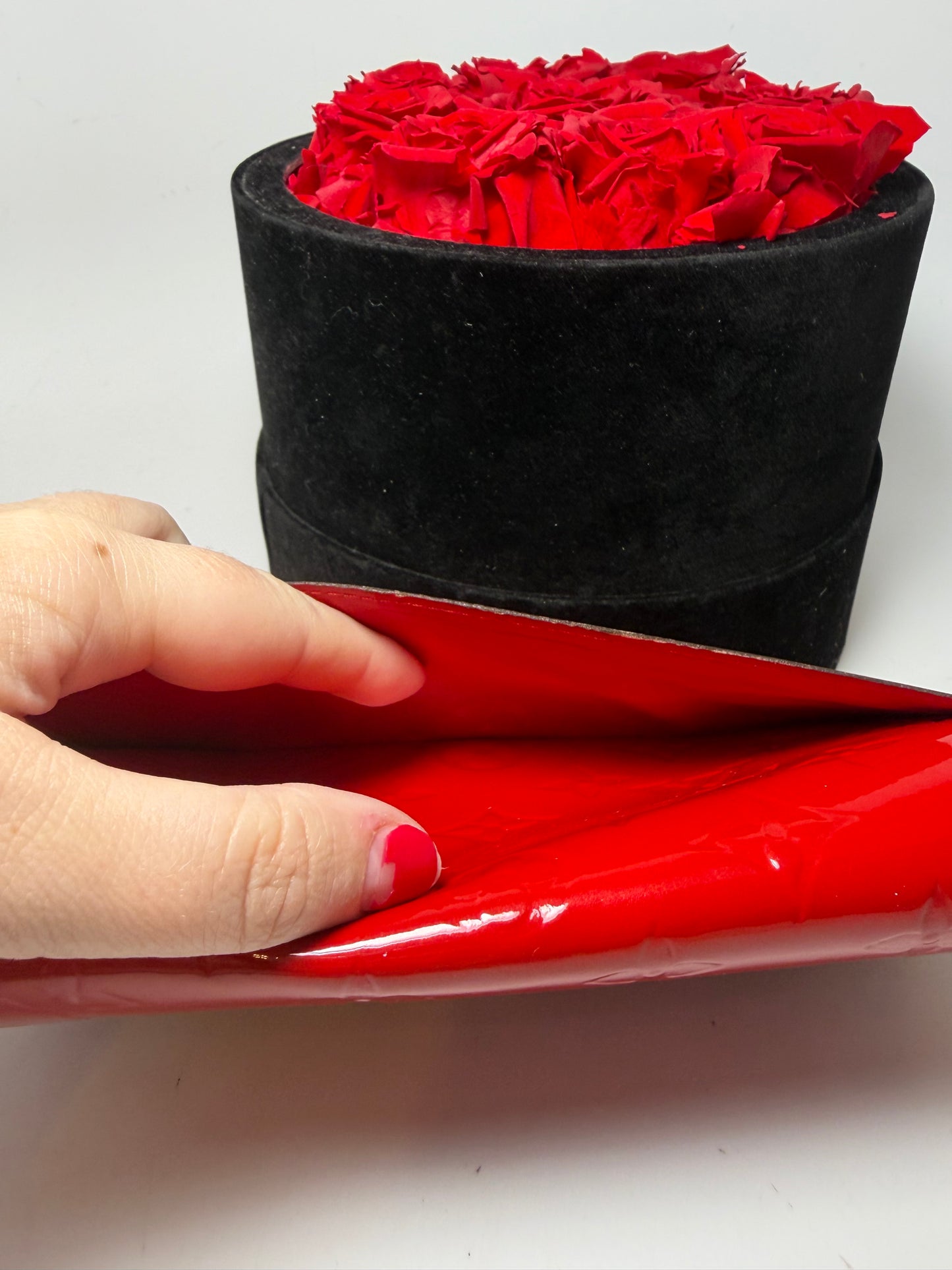 Louis Vuitton Cherry Red Vernis Leather Sarah Wallet