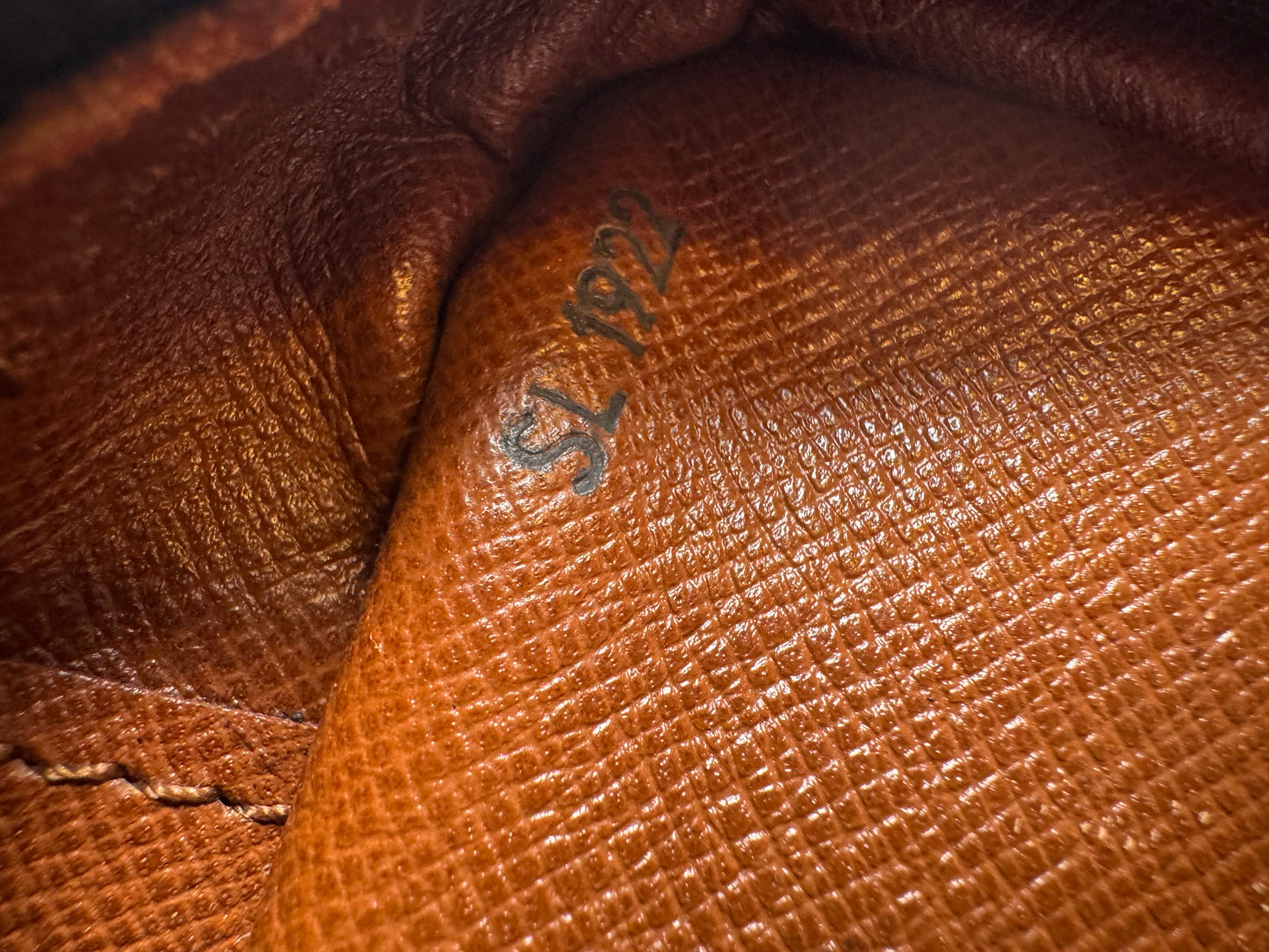 Louis Vuitton Compeigne 28 Monogram Clutch