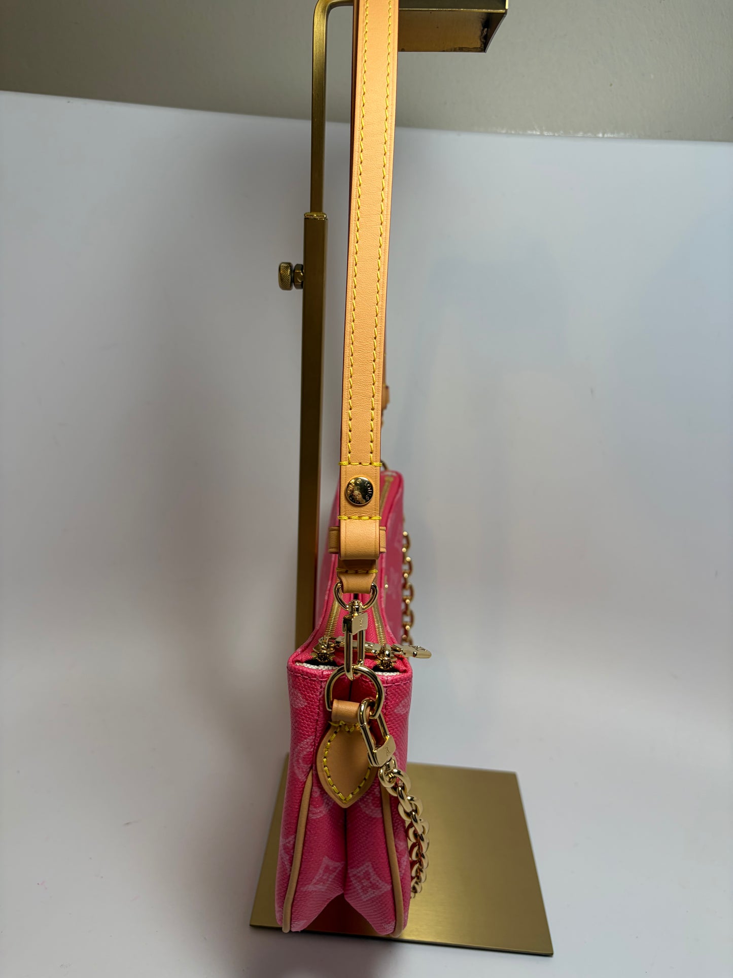 Louis Vuitton Liv Pochette Rose Ruban Monogram Shoulder Bag/Crossbody