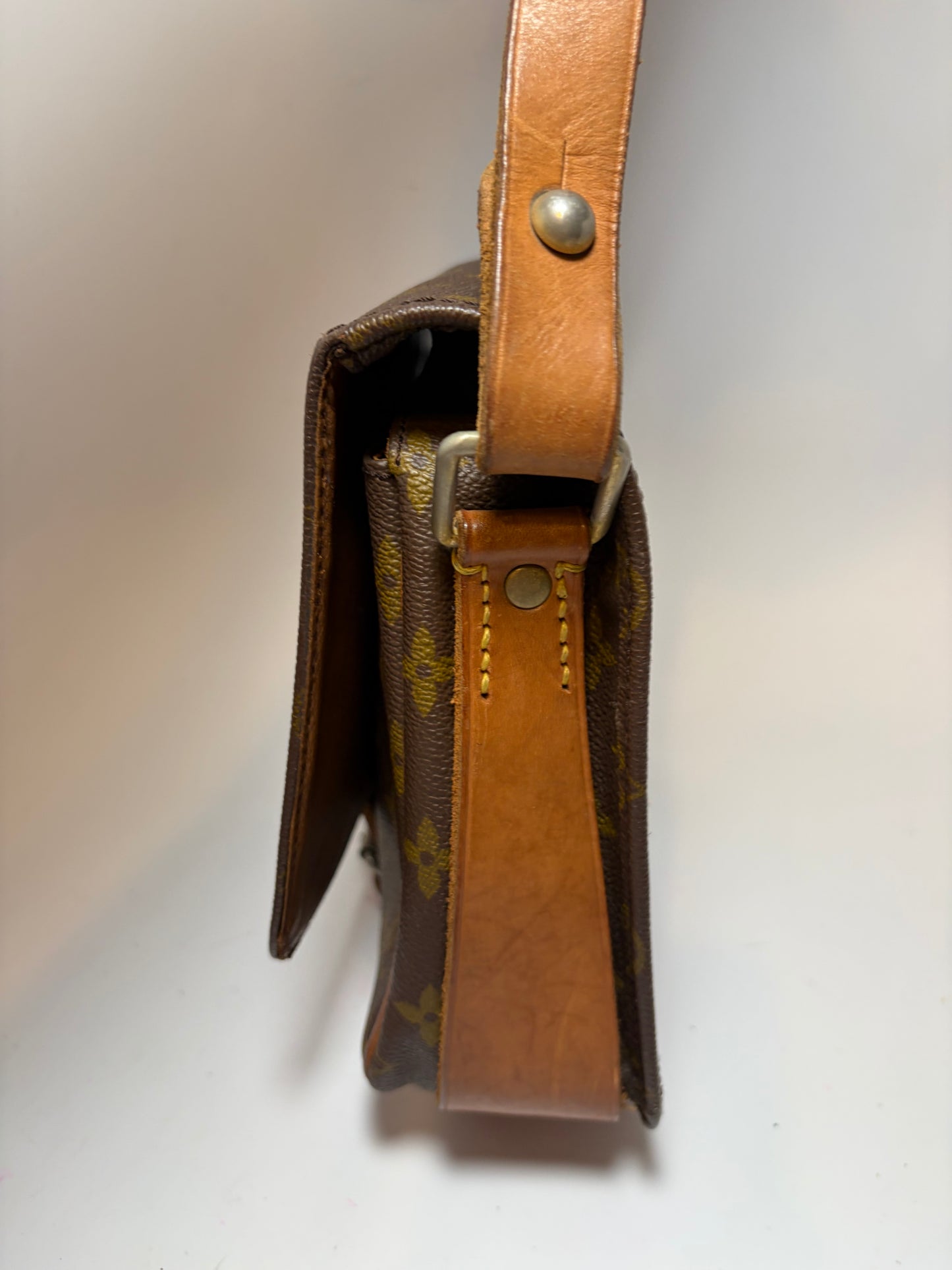 Louis Vuitton Cartouchière MM Monogram Crossbody