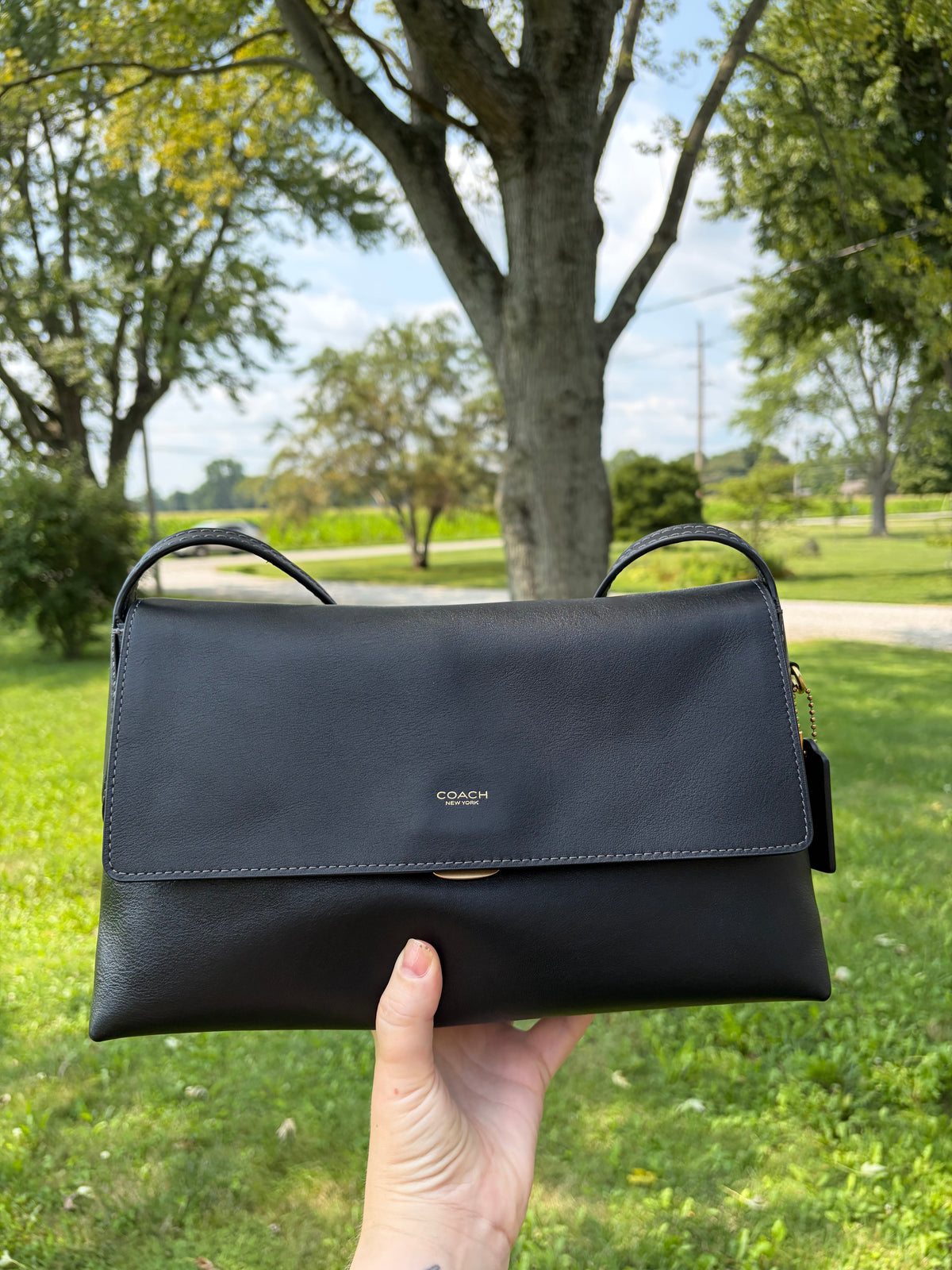 Coach Chelsea 30 Shoulder Bag