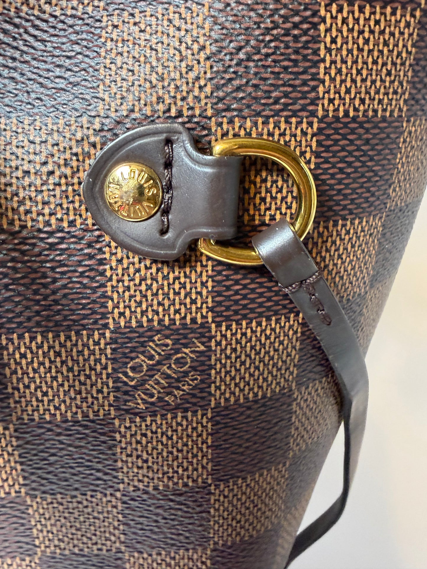 Louis Vuitton Neverfull MM Damier Ebene Tote w/Dust Bag