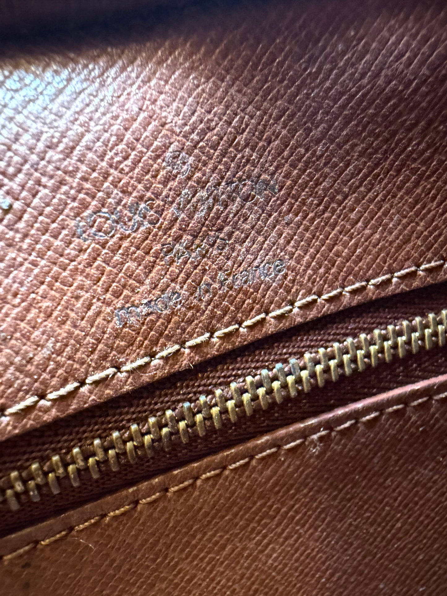 Louis Vuitton Boulogne 30 Monogram Shoulder Bag