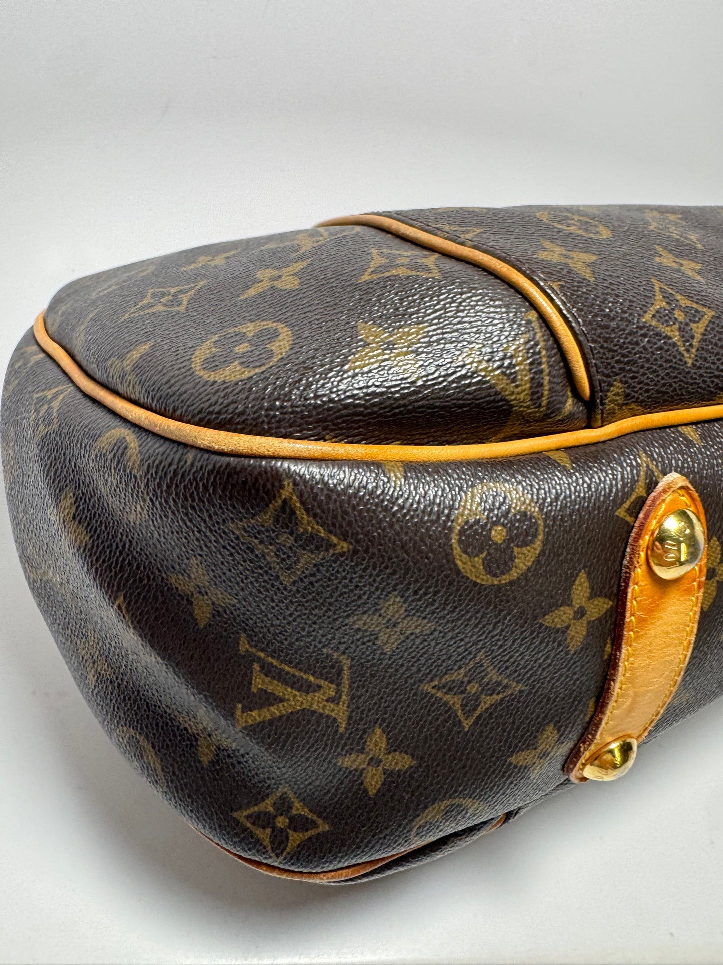 Louis Vuitton Galleria PM Monogram Shoulder Bag