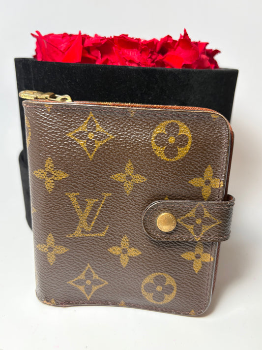 Louis Vuitton Zippy Monogram Compact Wallet
