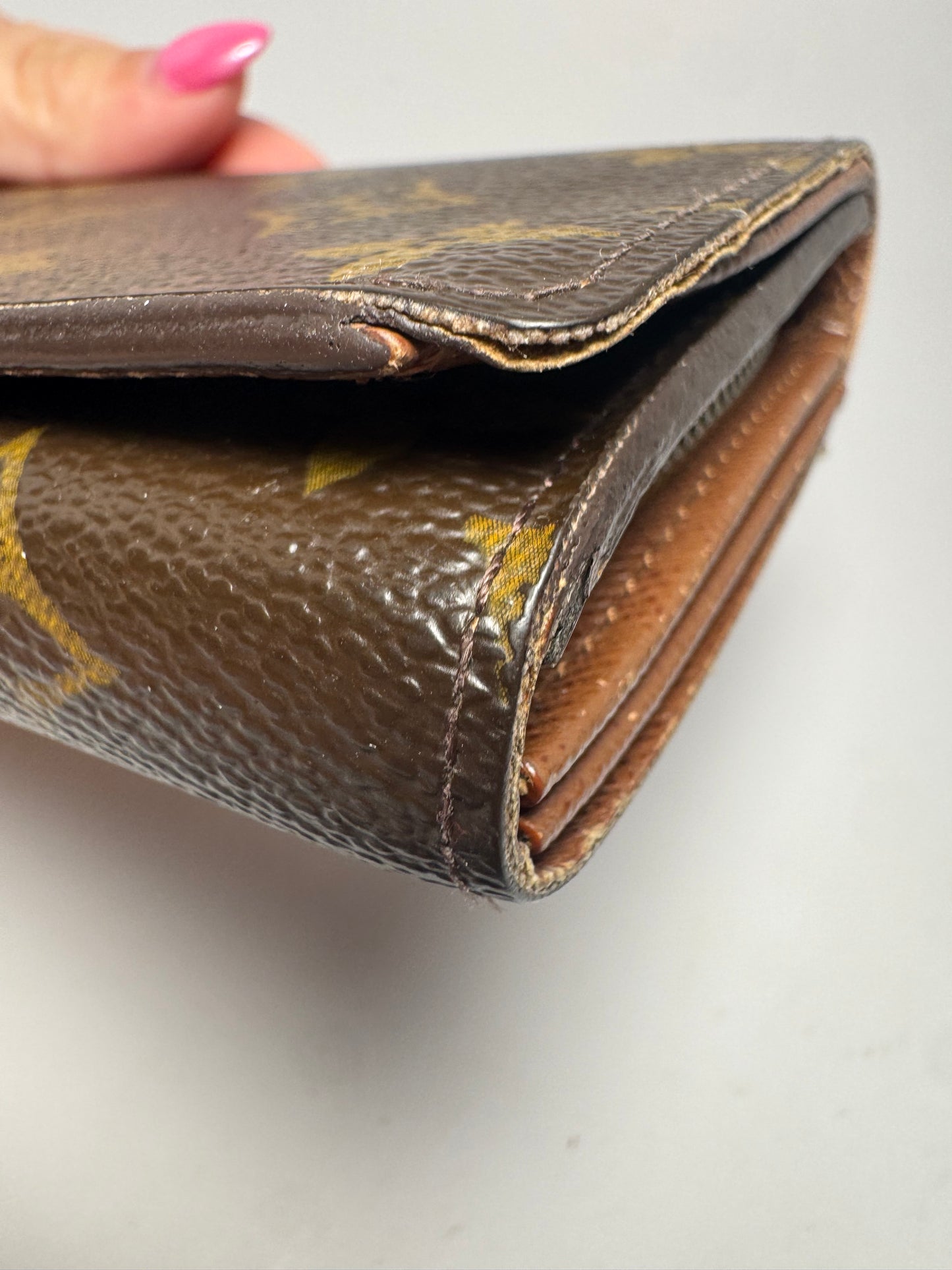 Louis Vuitton Porte Monnaie Tresor Monogram Leather Wallet, Zip coin pocket