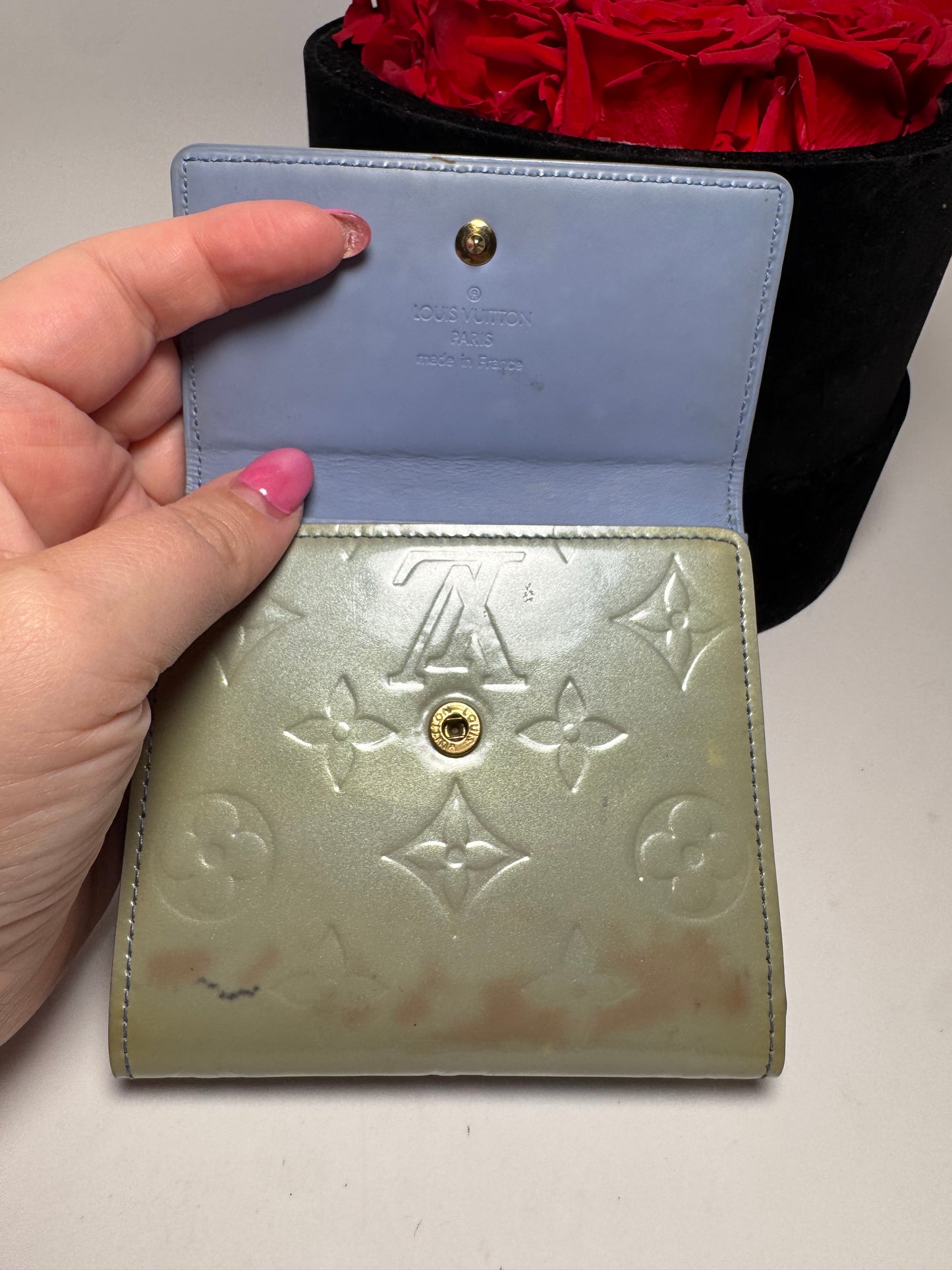 Louis Vuitton Porte Monnaie Billets Pistachio Green Vernis Compact/small wallet
