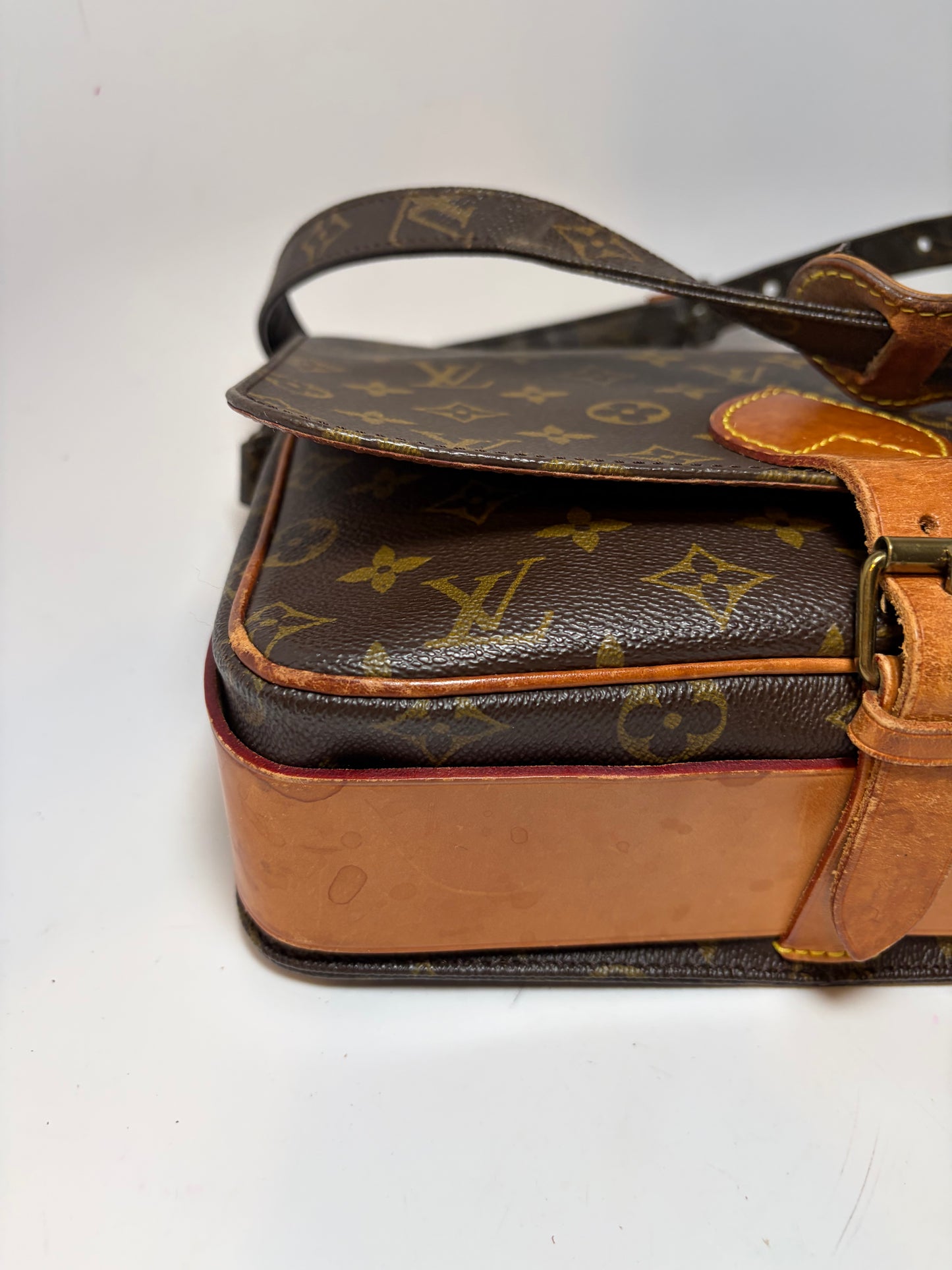 Louis Vuitton Cartouchière GM Monogram Crossbody/Shoulder Bag