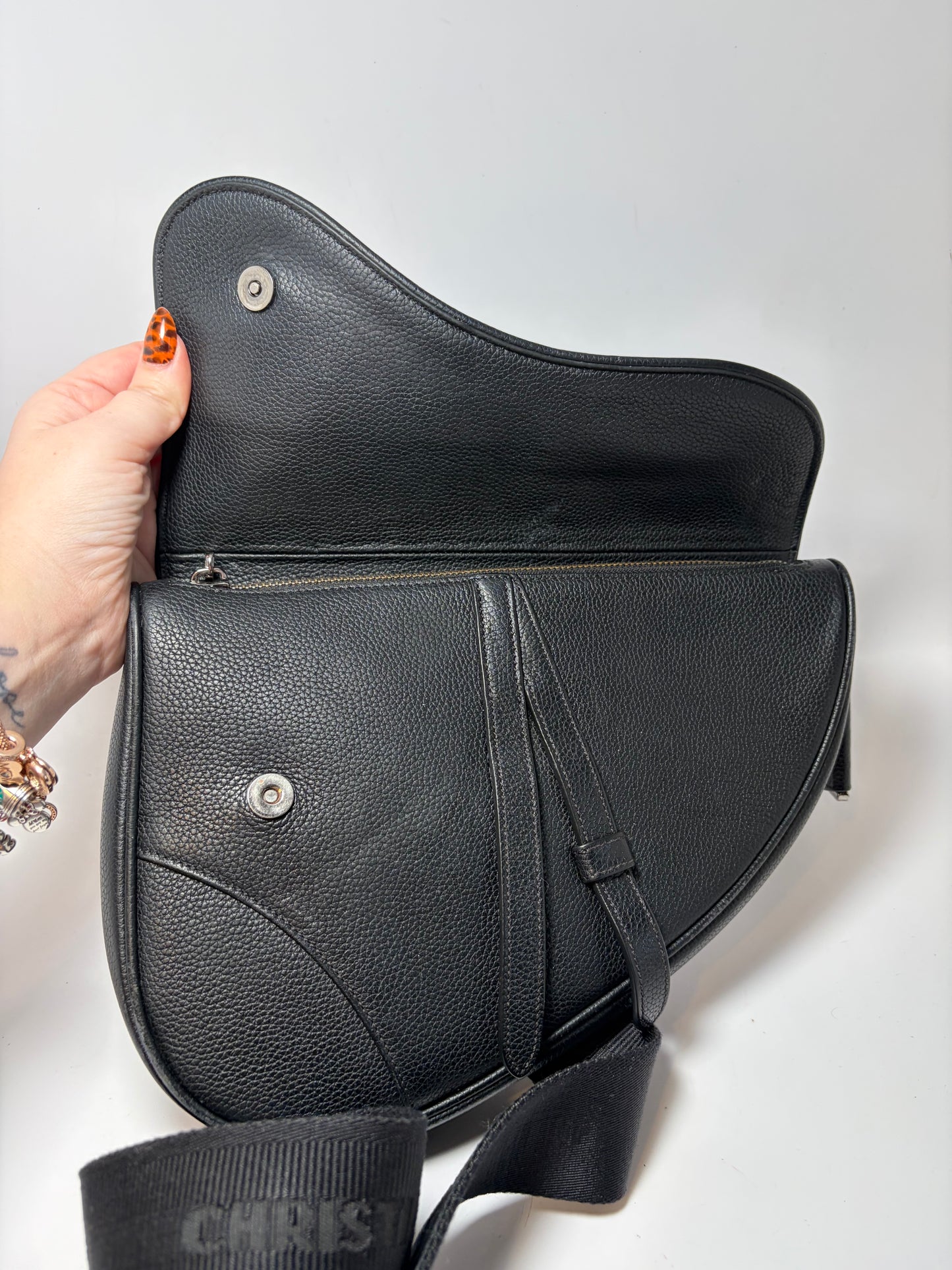 Christian Dior Black Leather Waist Bag/Crossbody Dior x Shawn Stussy Saddle Bag with Graffiti Logo Unisex