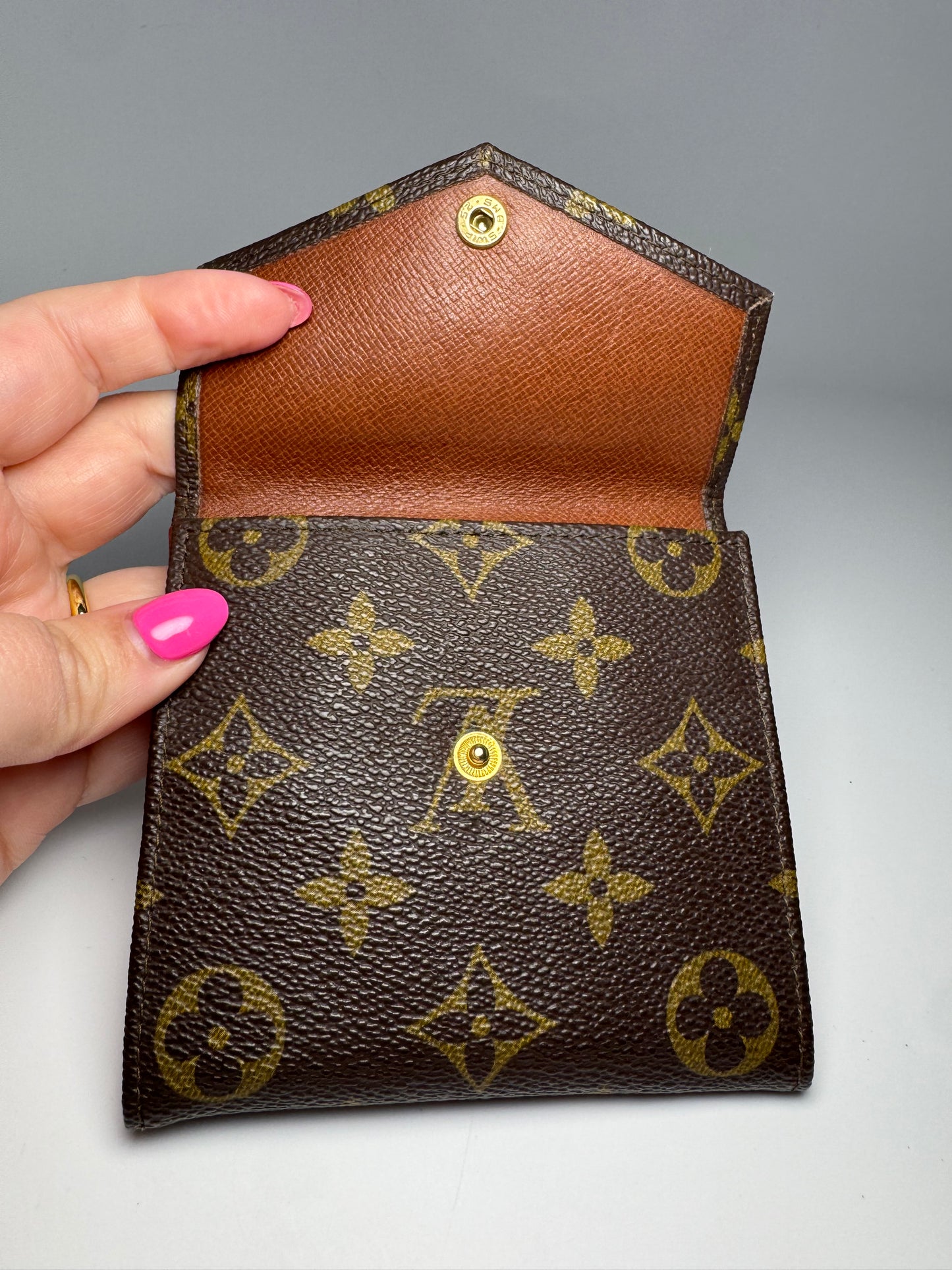Louis Vuitton Monogram Elise Compact Wallet Vintage- France April 1988