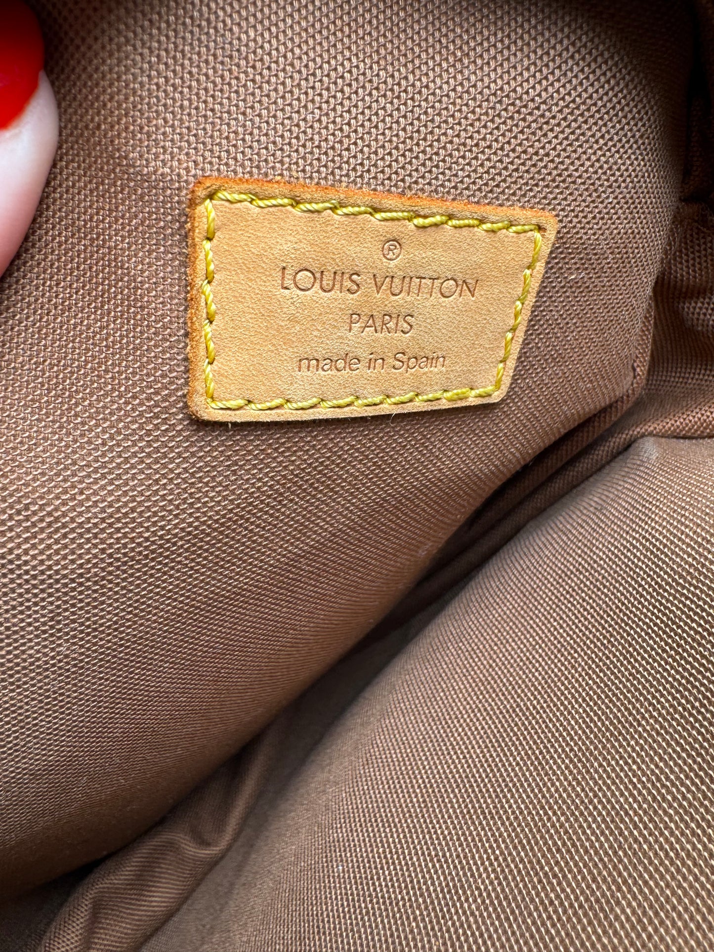 Louis Vuitton Pochette Gange Bum Bag/Sling Bag in Monogram
