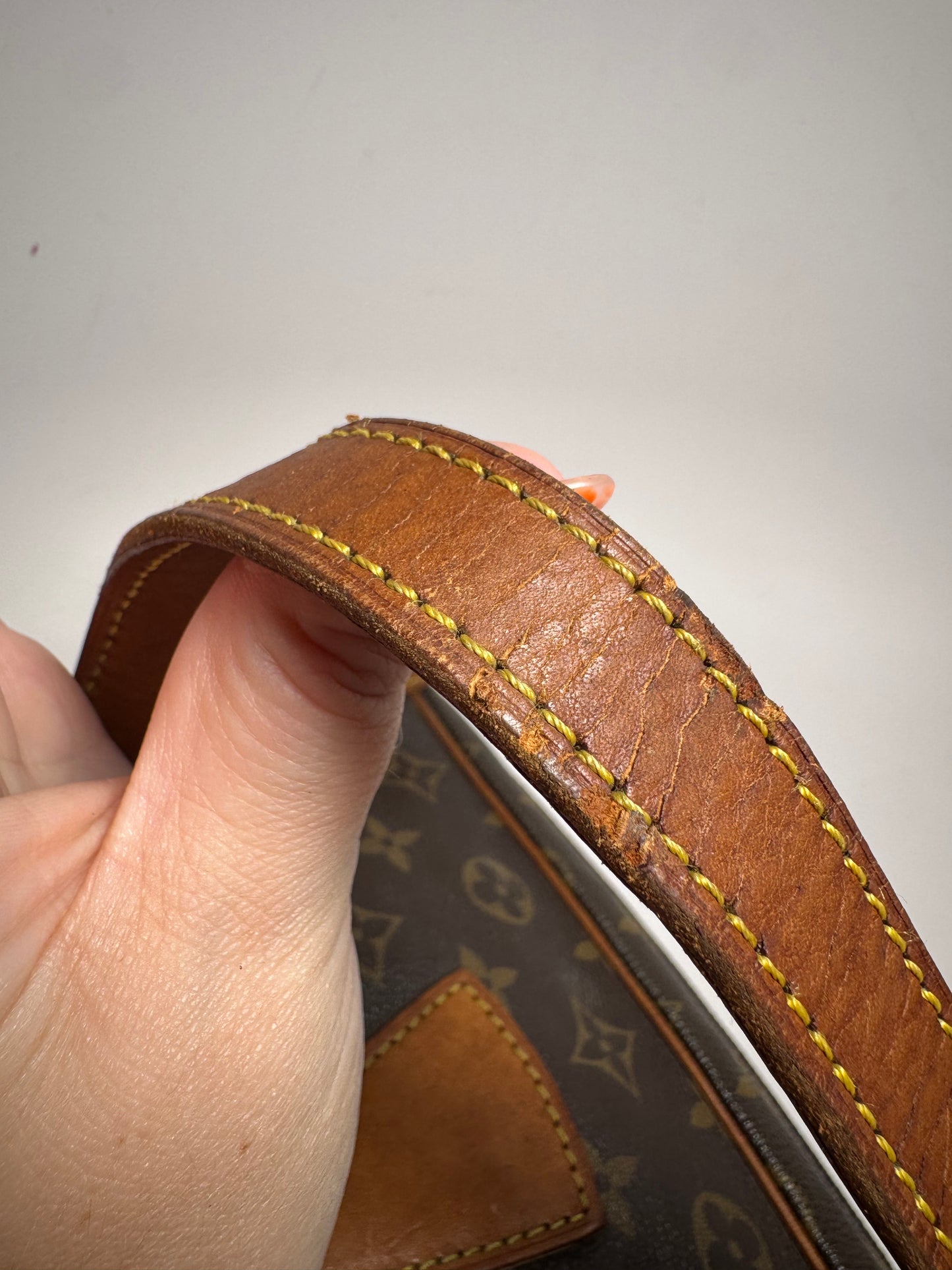 Louis Vuitton Jeune Fille Monogram Crossbody/Shoulder Bag