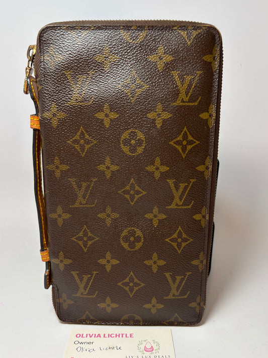 Louis Vuitton Organizer De Voyage Monogram Wallet