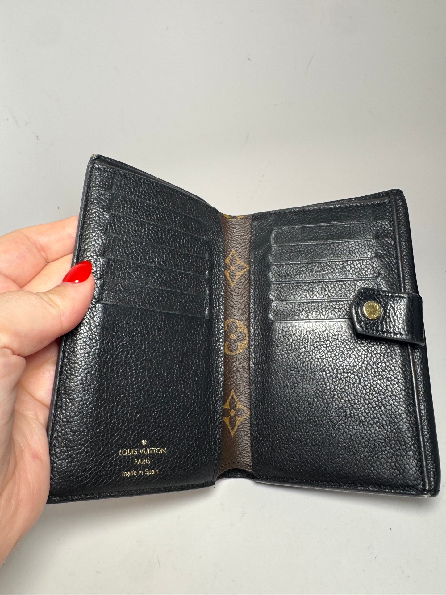 Louis Vuitton Monogram Pallas Envelope Wallet w/Black Leather