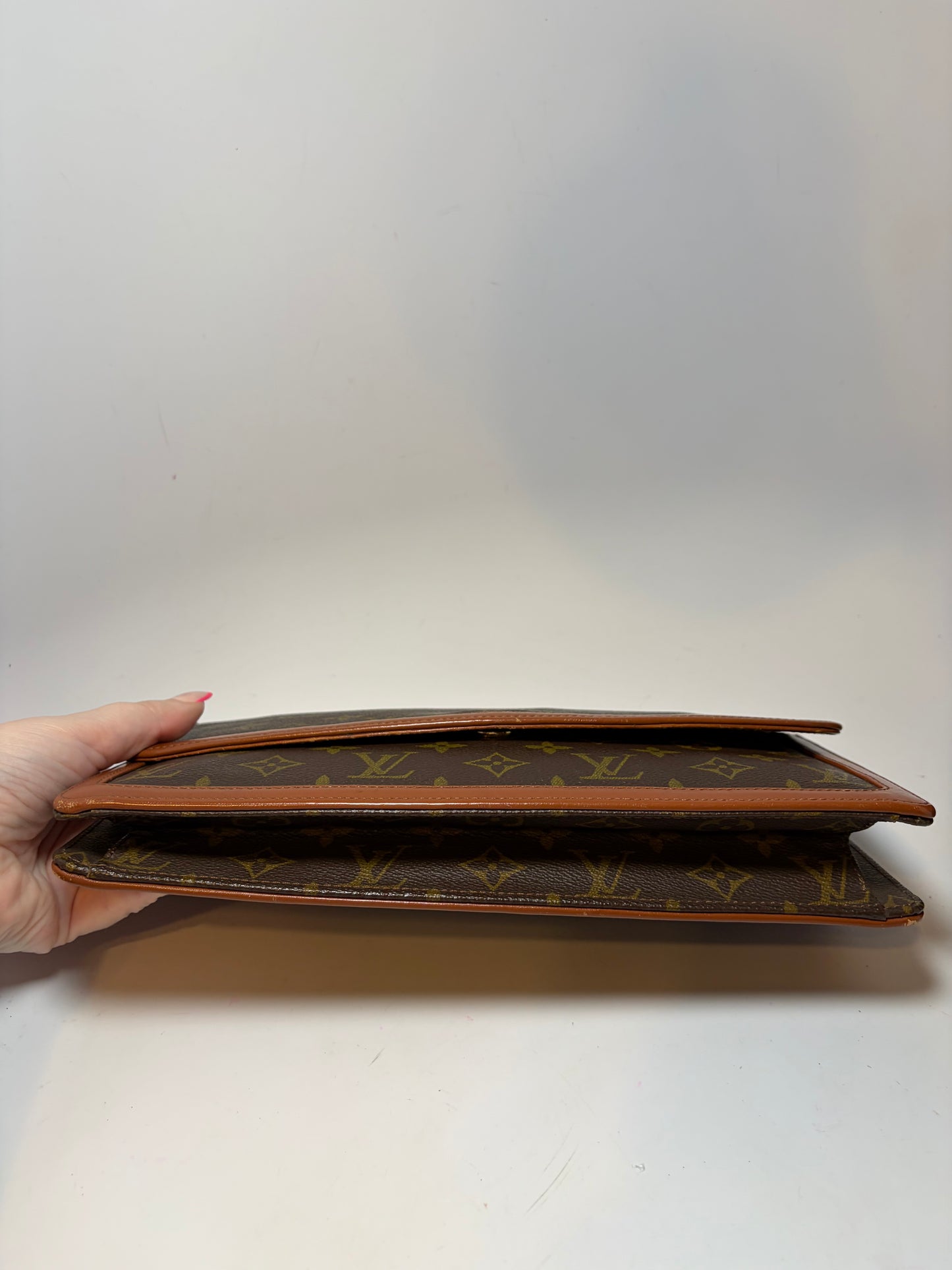 Louis Vuitton Monogram Pochette Dame GM Clutch