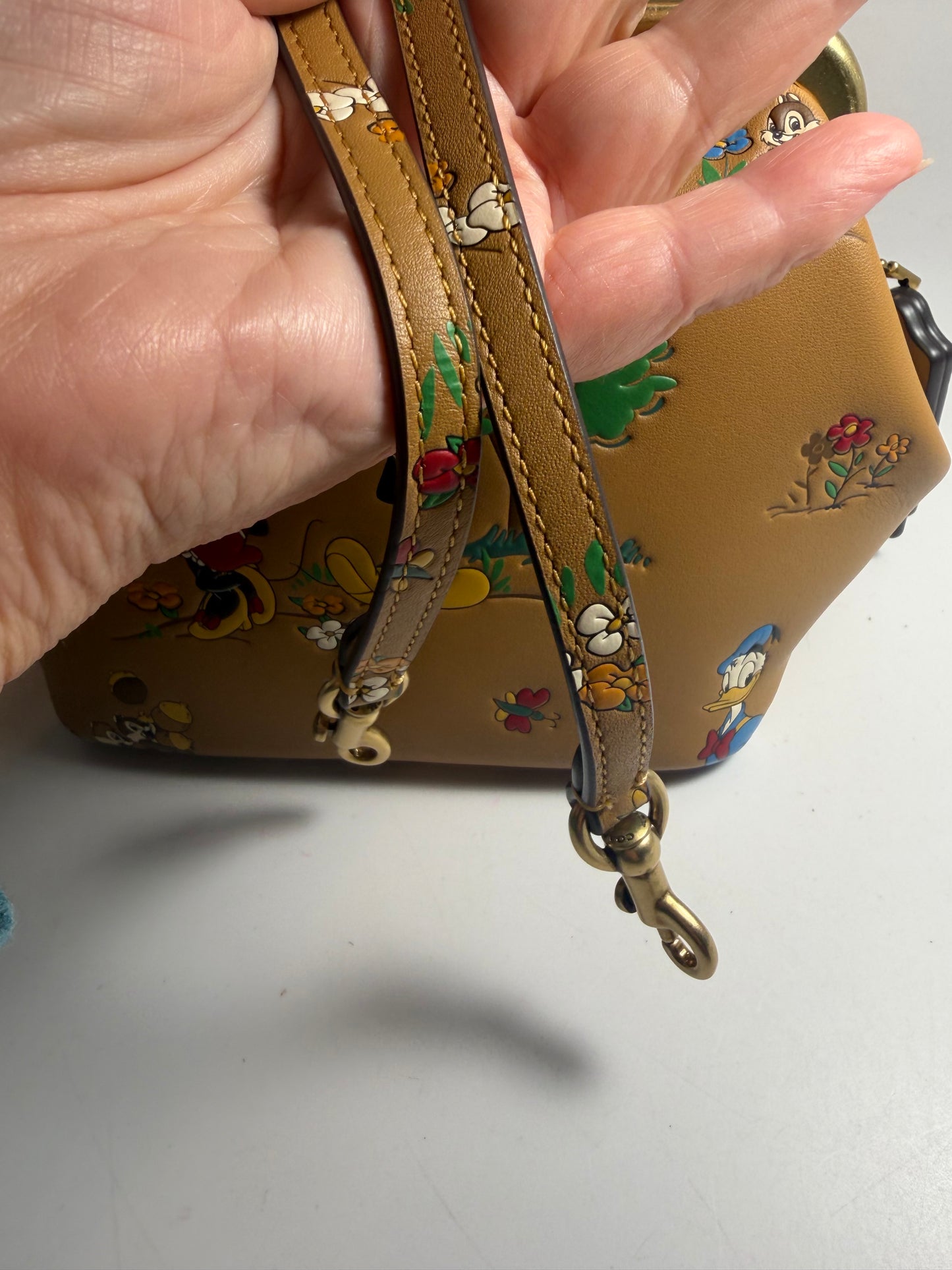 Coach x Disney Mickey & Friends Honey Brown Kiss Lock Crossbody NWT